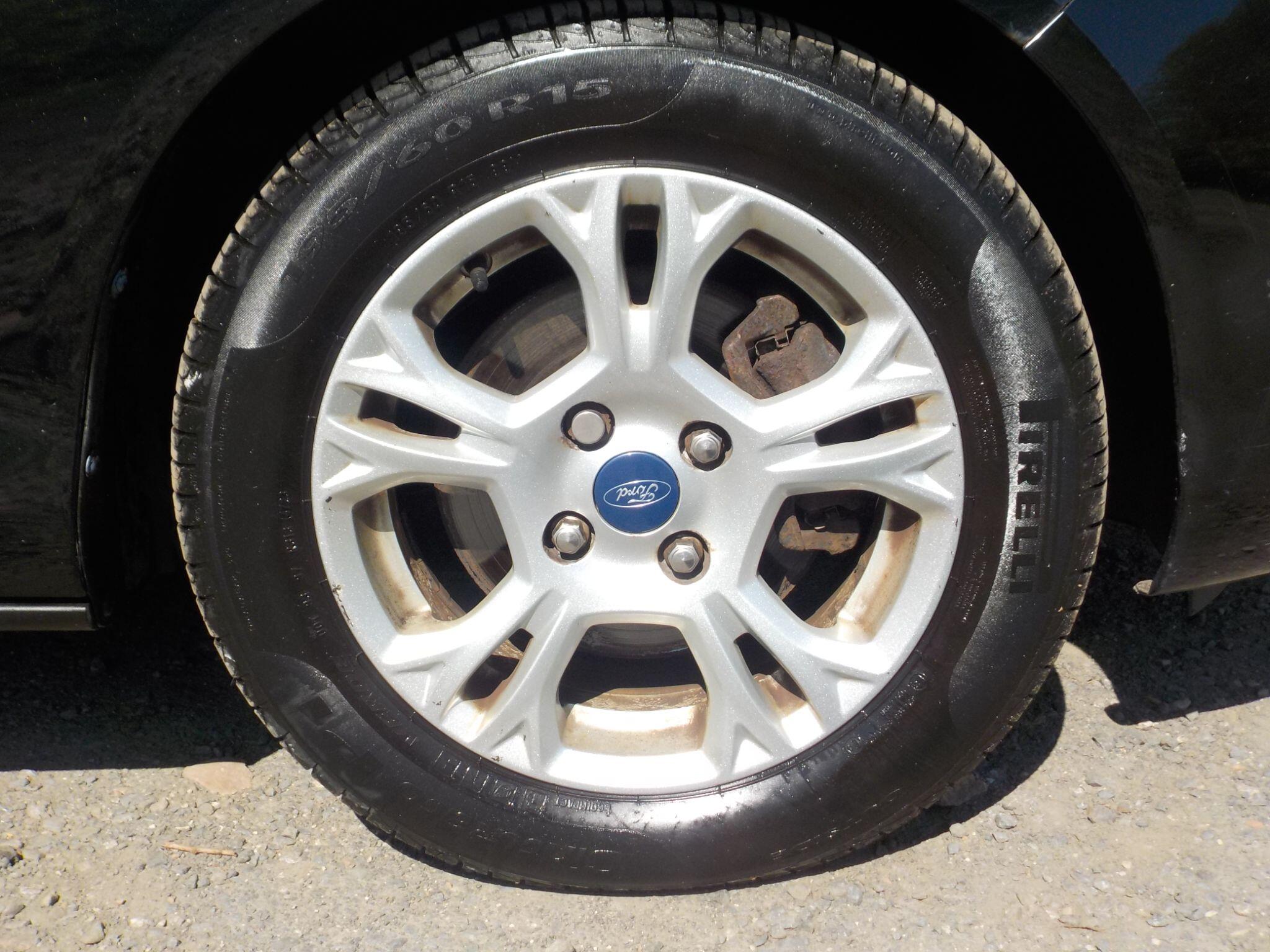 Ford B-Max 1.6 TDCi Zetec Euro 5 5dr