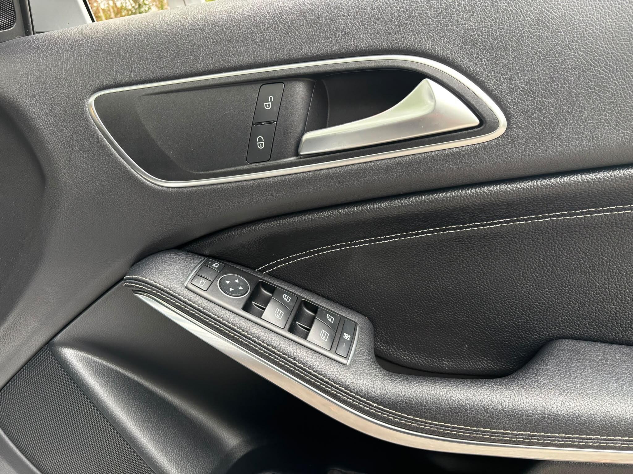 Mercedes-Benz A-Class view 19