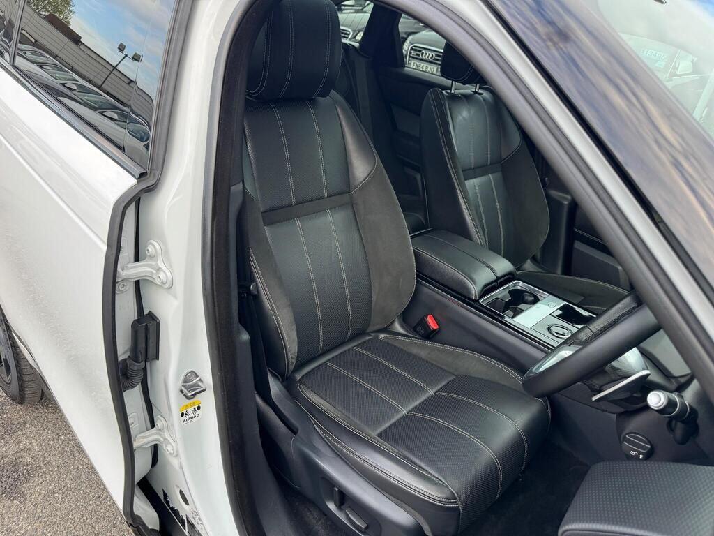 Land Rover Range Rover Velar view 16