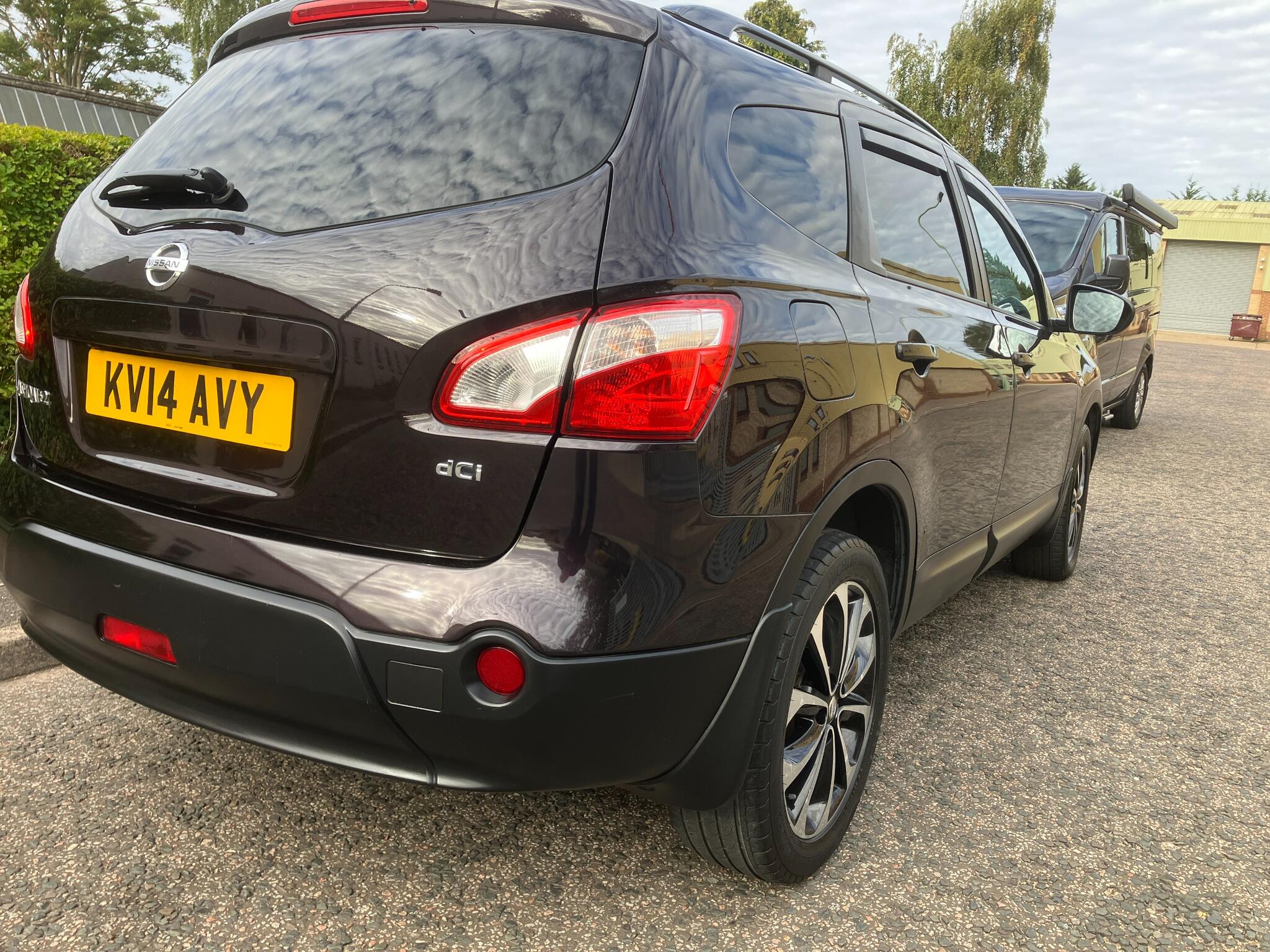 Nissan Qashqai+2 view 7