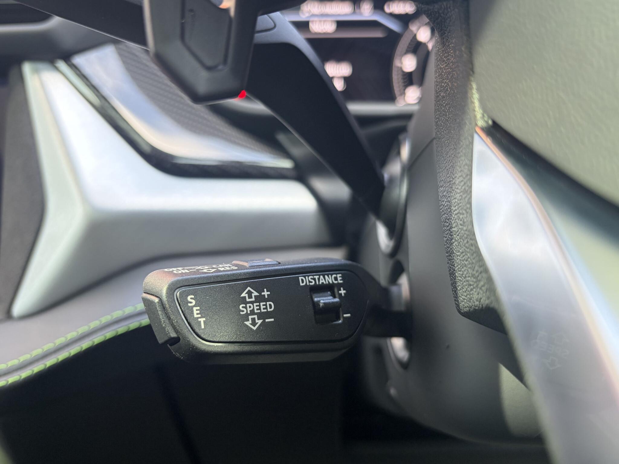 Lamborghini Urus view 38