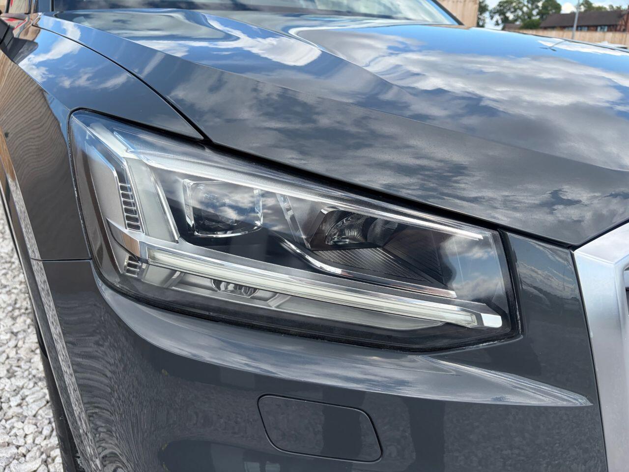 Audi Q2 view 7
