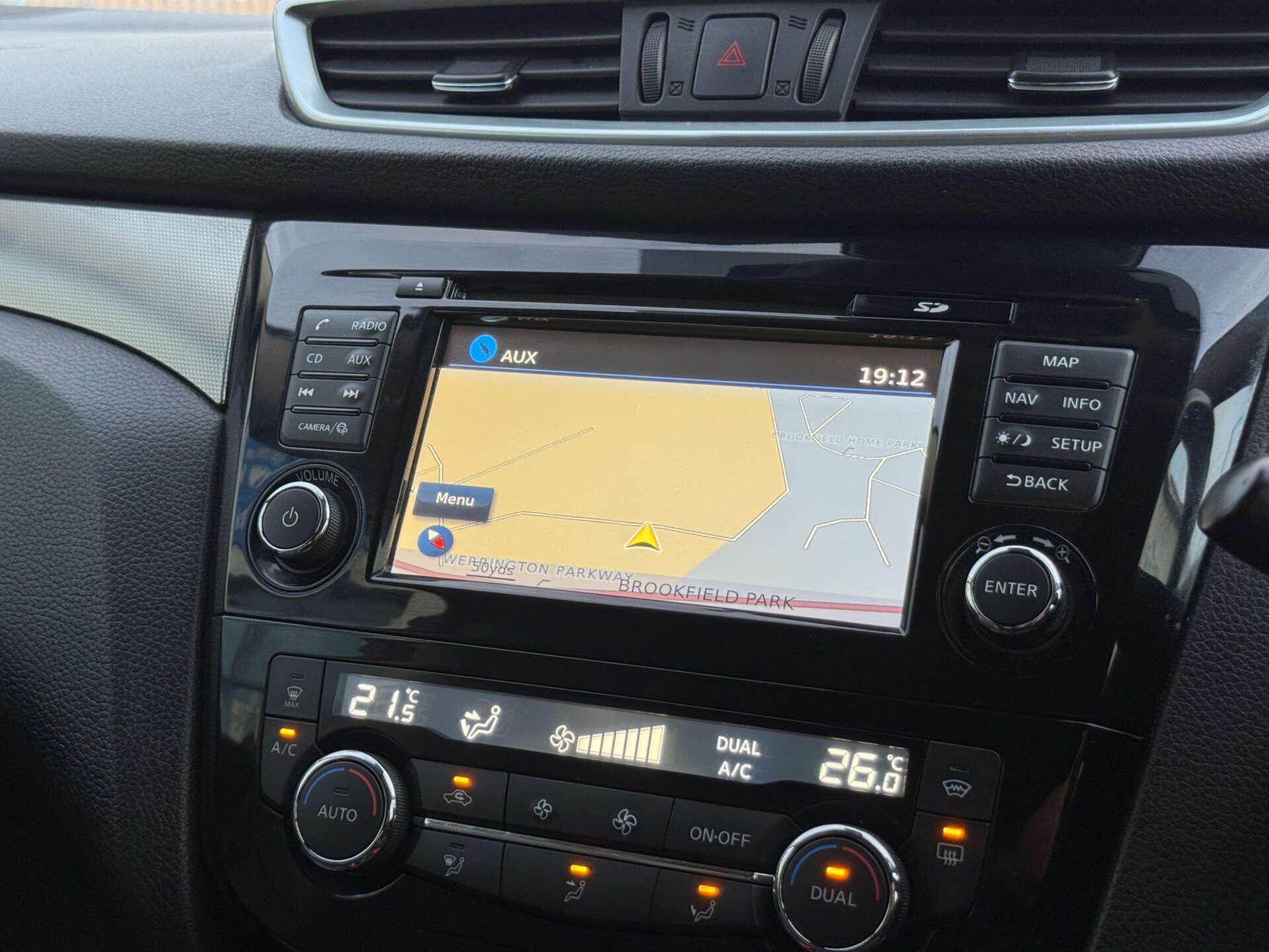 Nissan Qashqai view 70