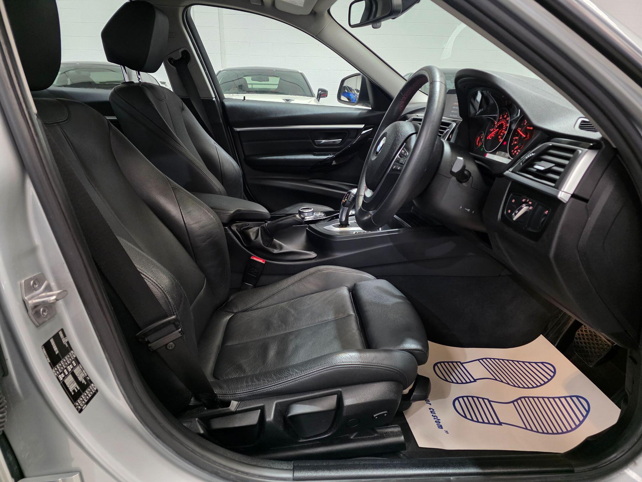 BMW 3 Series view 6