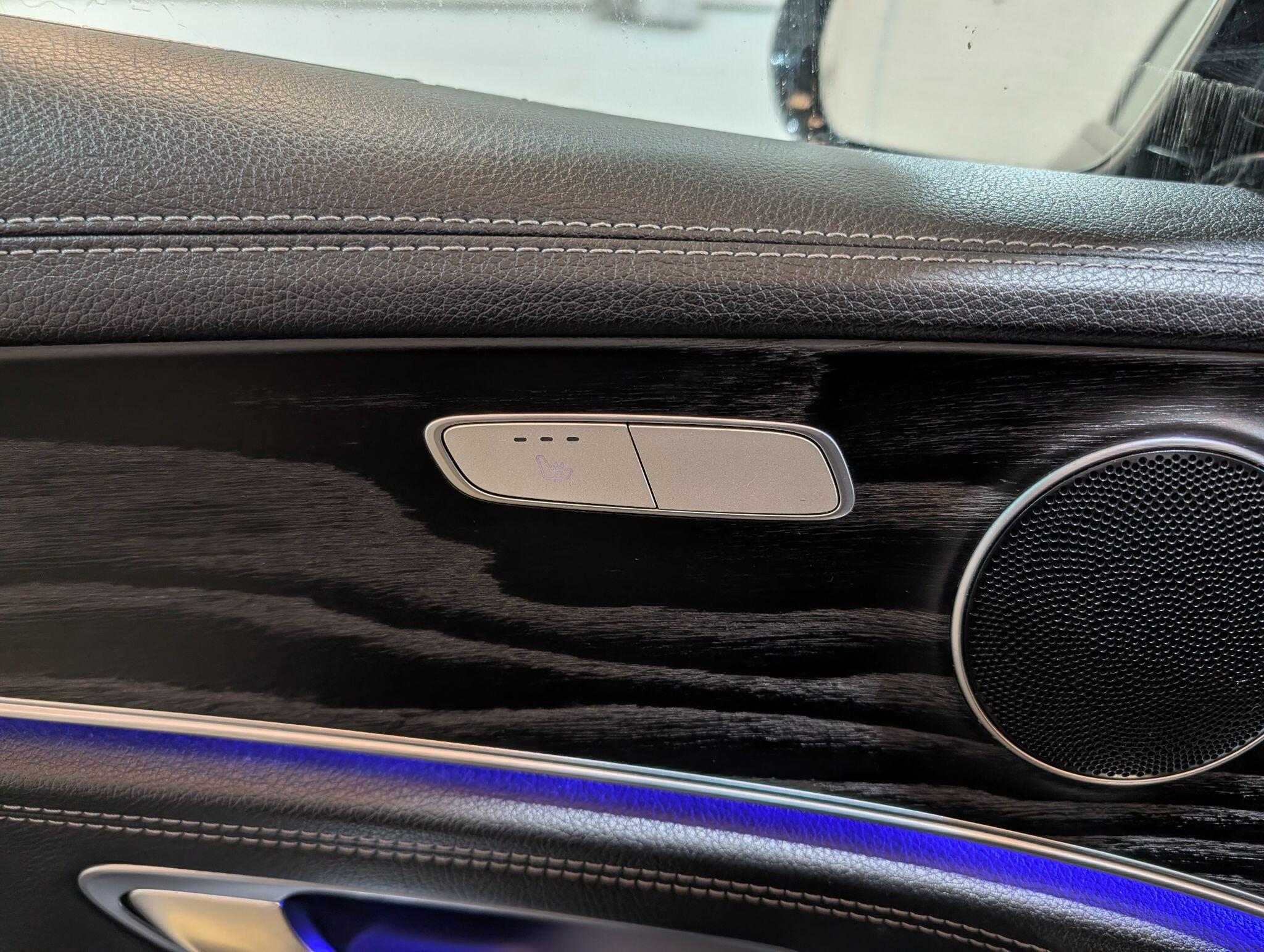 Mercedes-Benz E-Class view 85