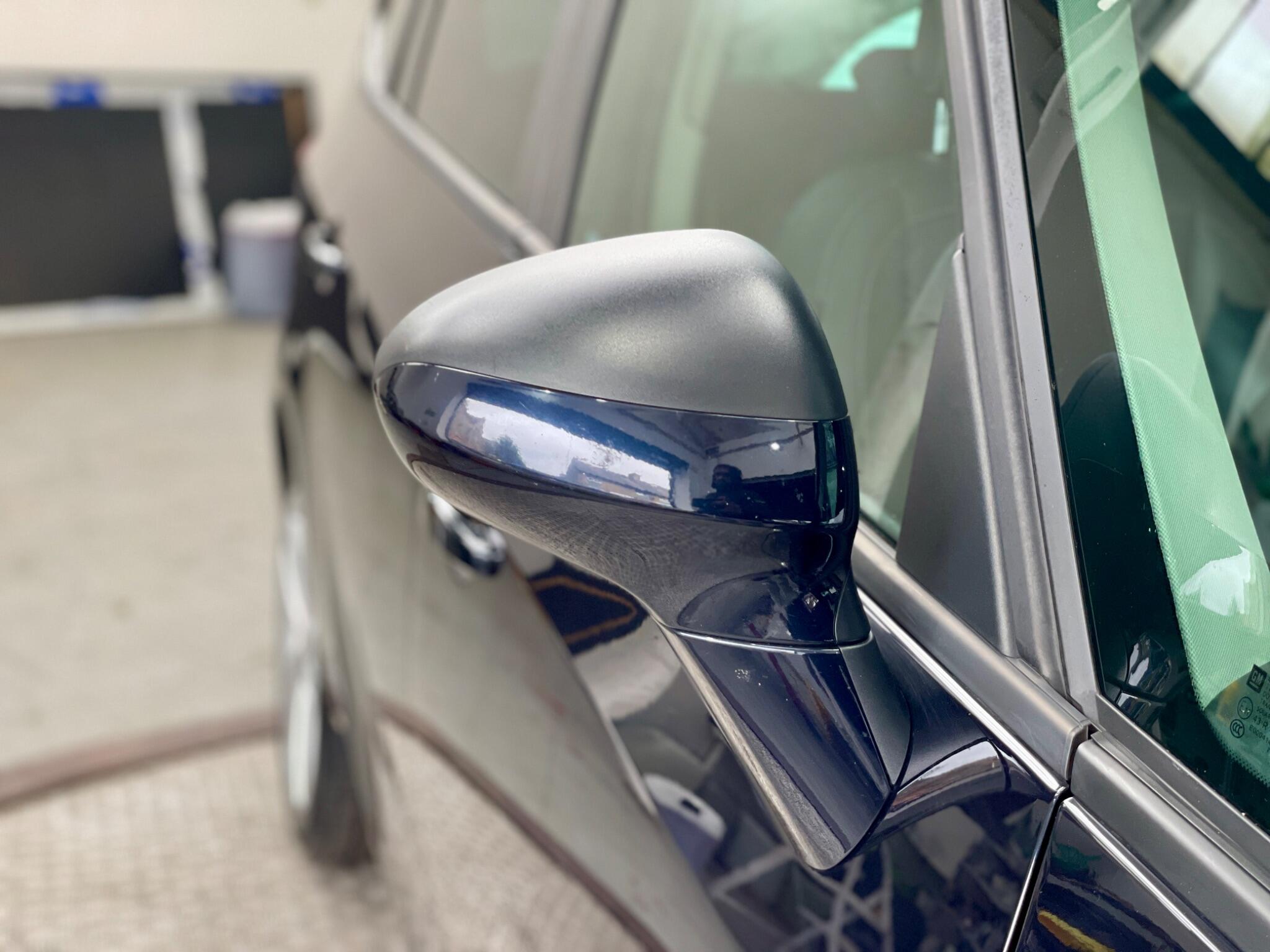 Vauxhall Zafira Tourer view 33