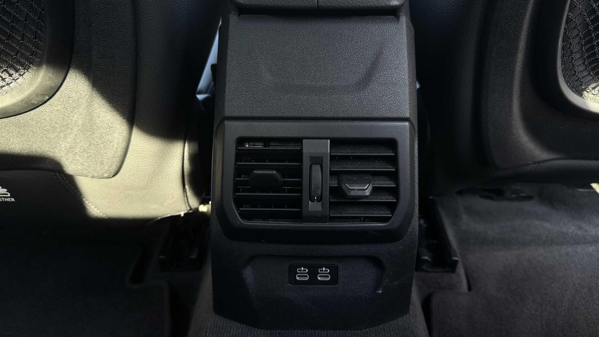 BMW 2 Series view 9