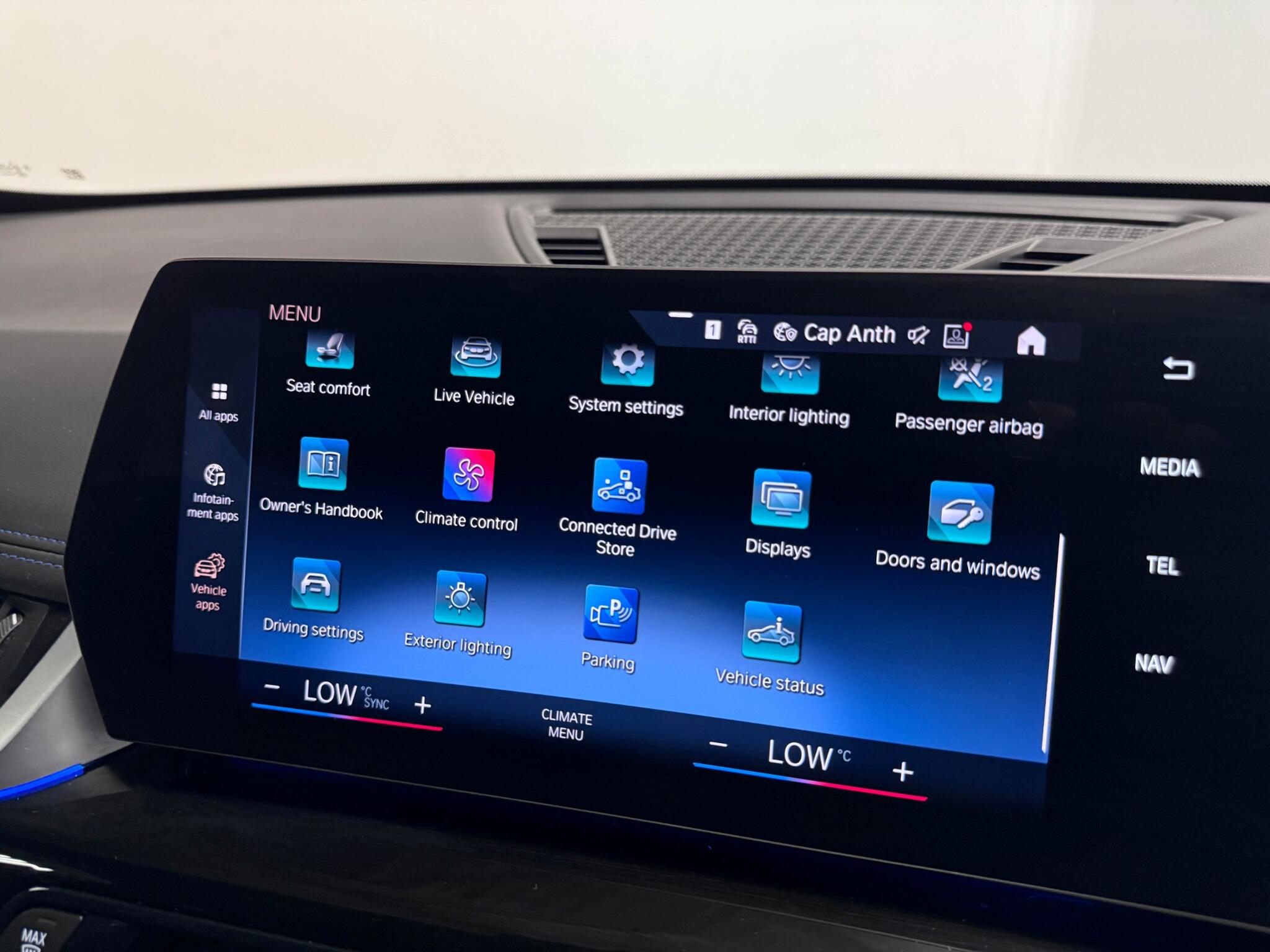 BMW Ix1 view 43