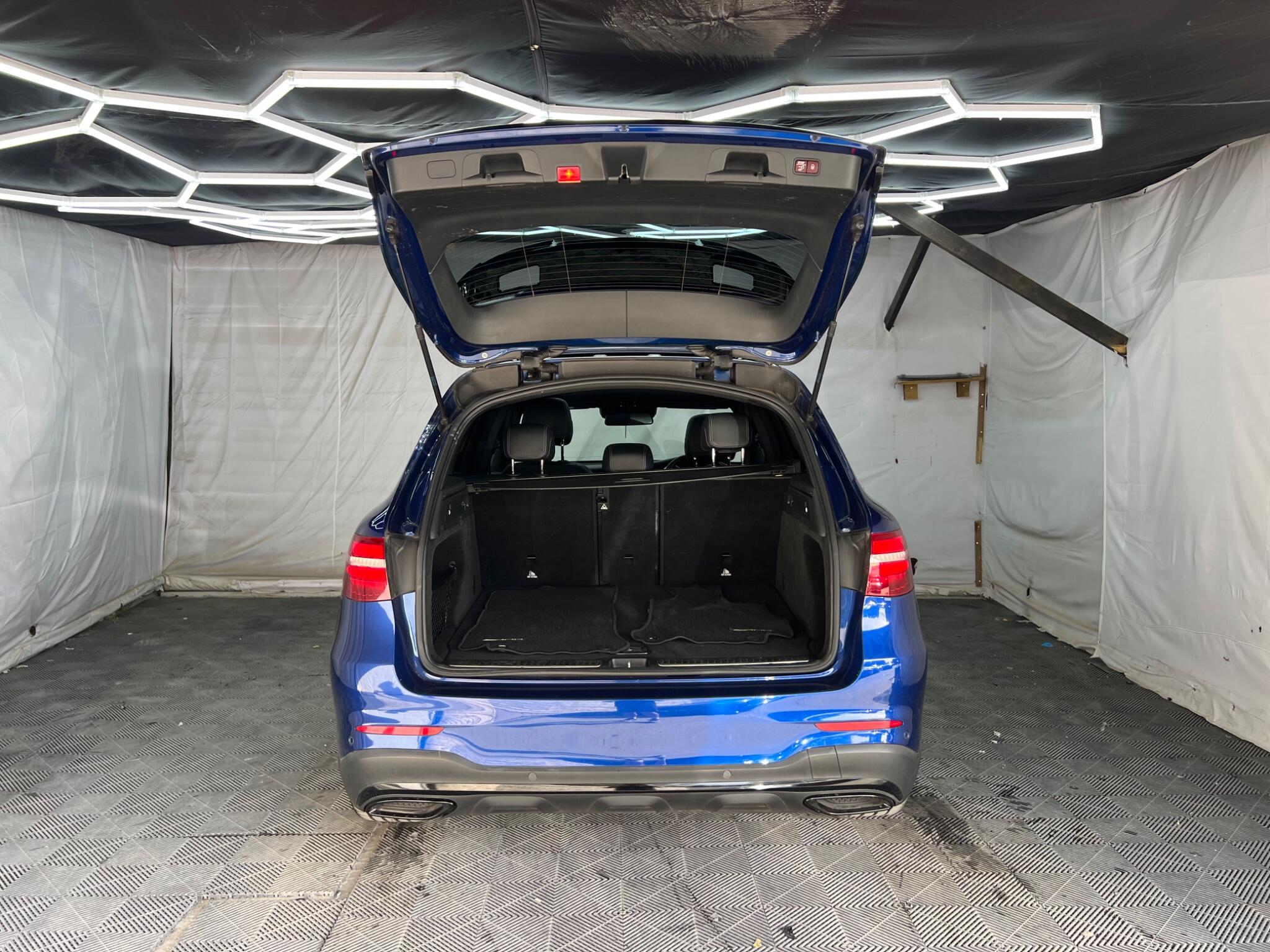Mercedes-Benz GLC view 46