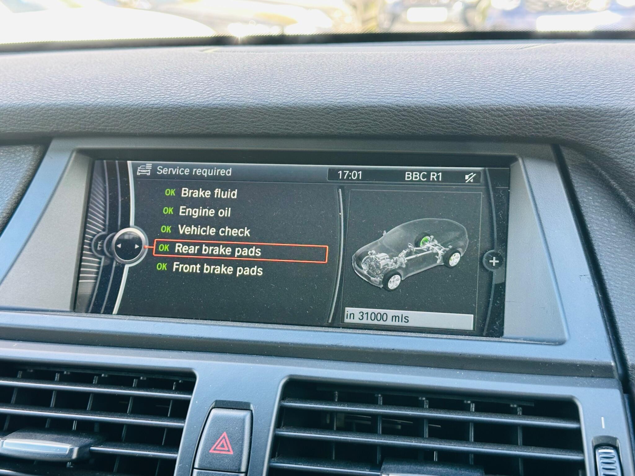 BMW X6 view 43