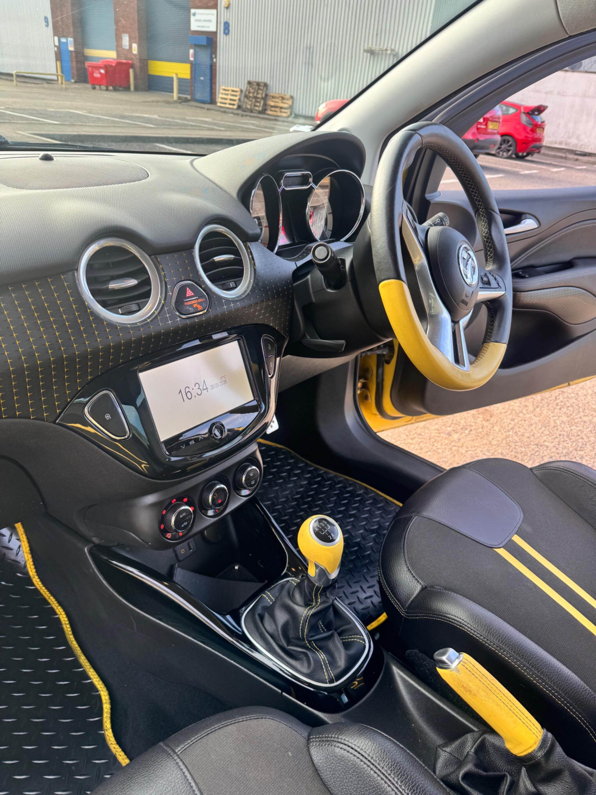 Vauxhall Adam view 15