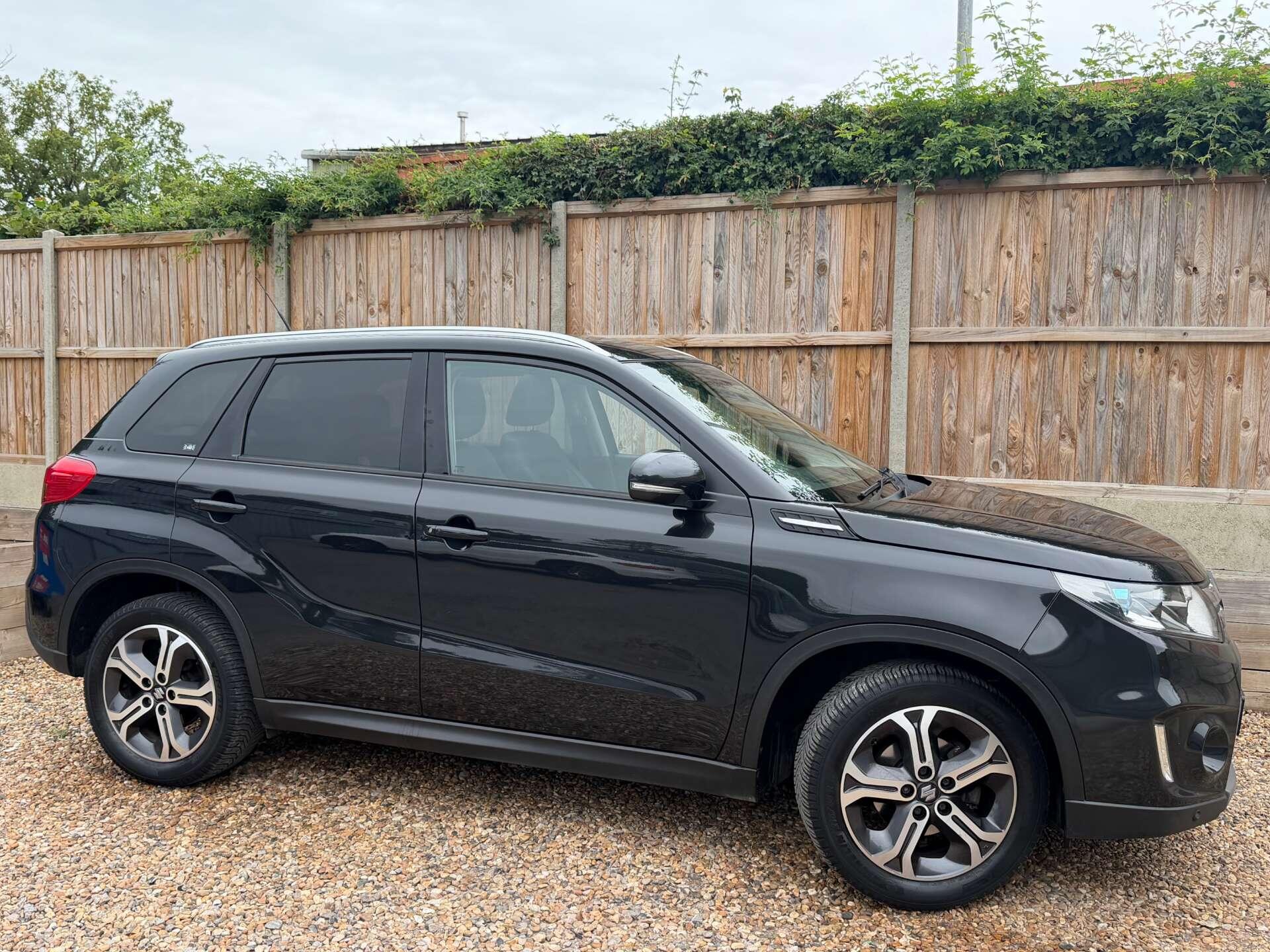 Suzuki Vitara view 11