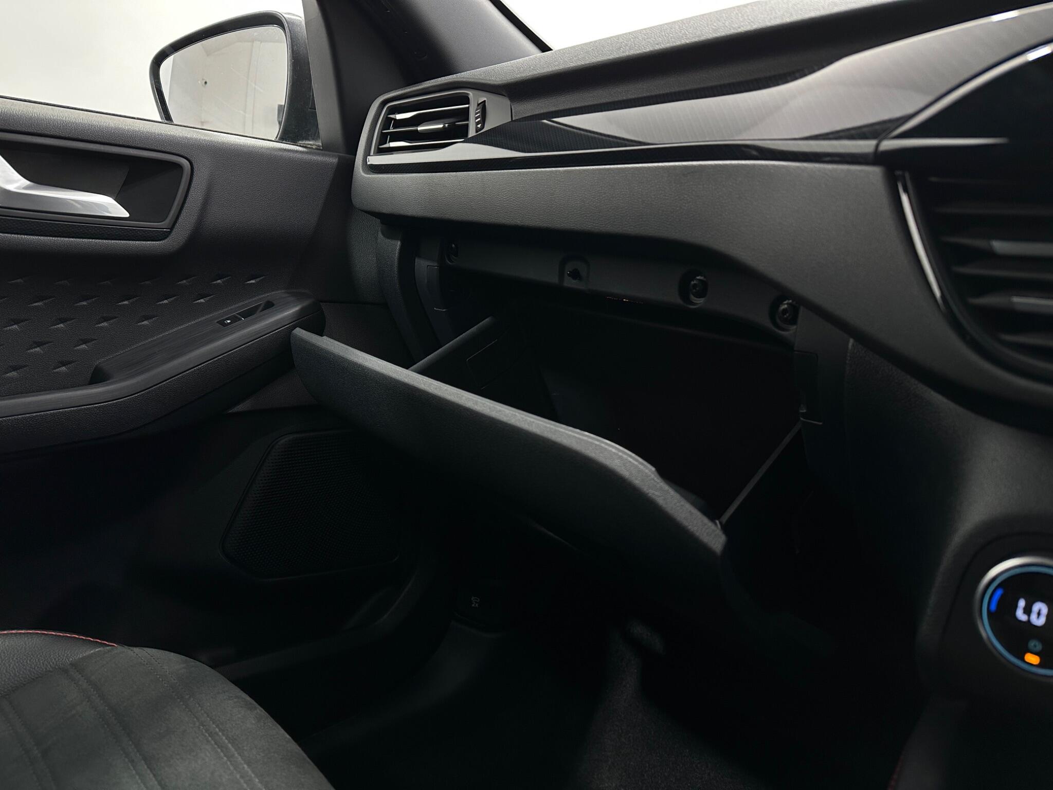 Ford Kuga view 27