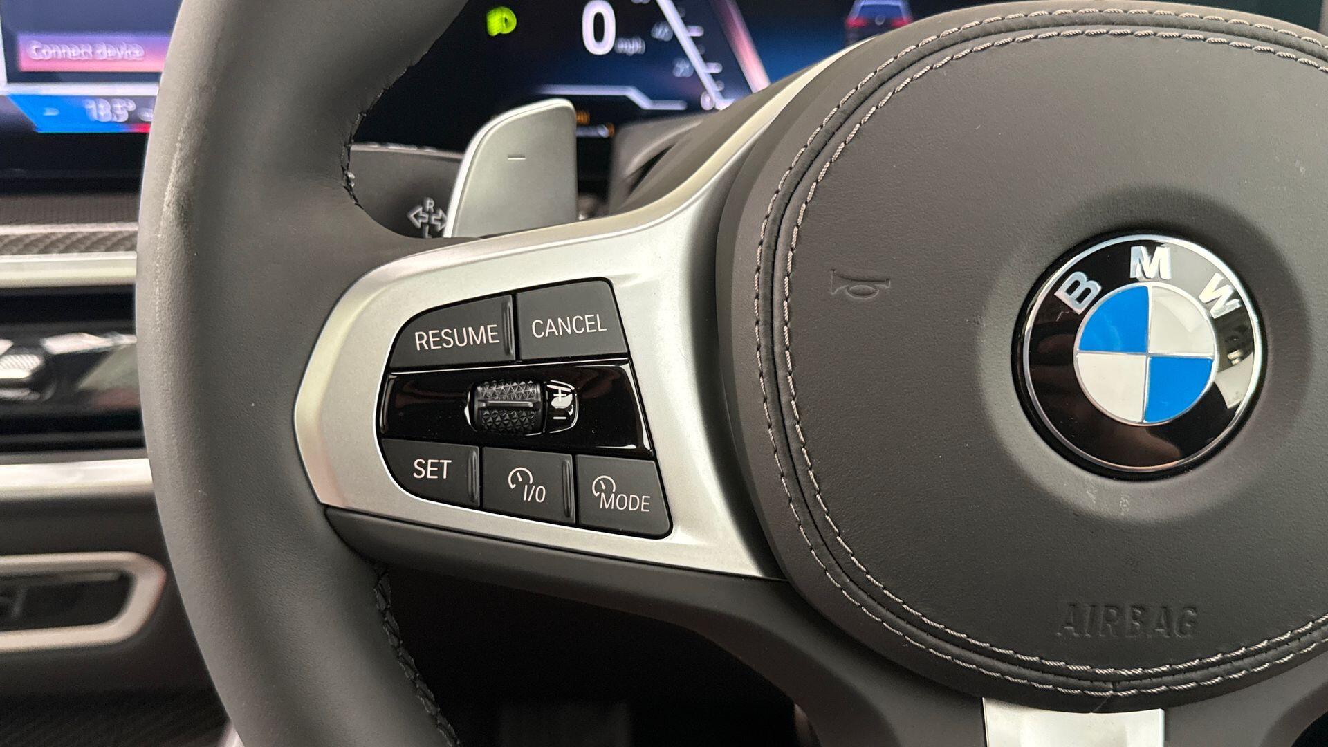 BMW X5 view 17