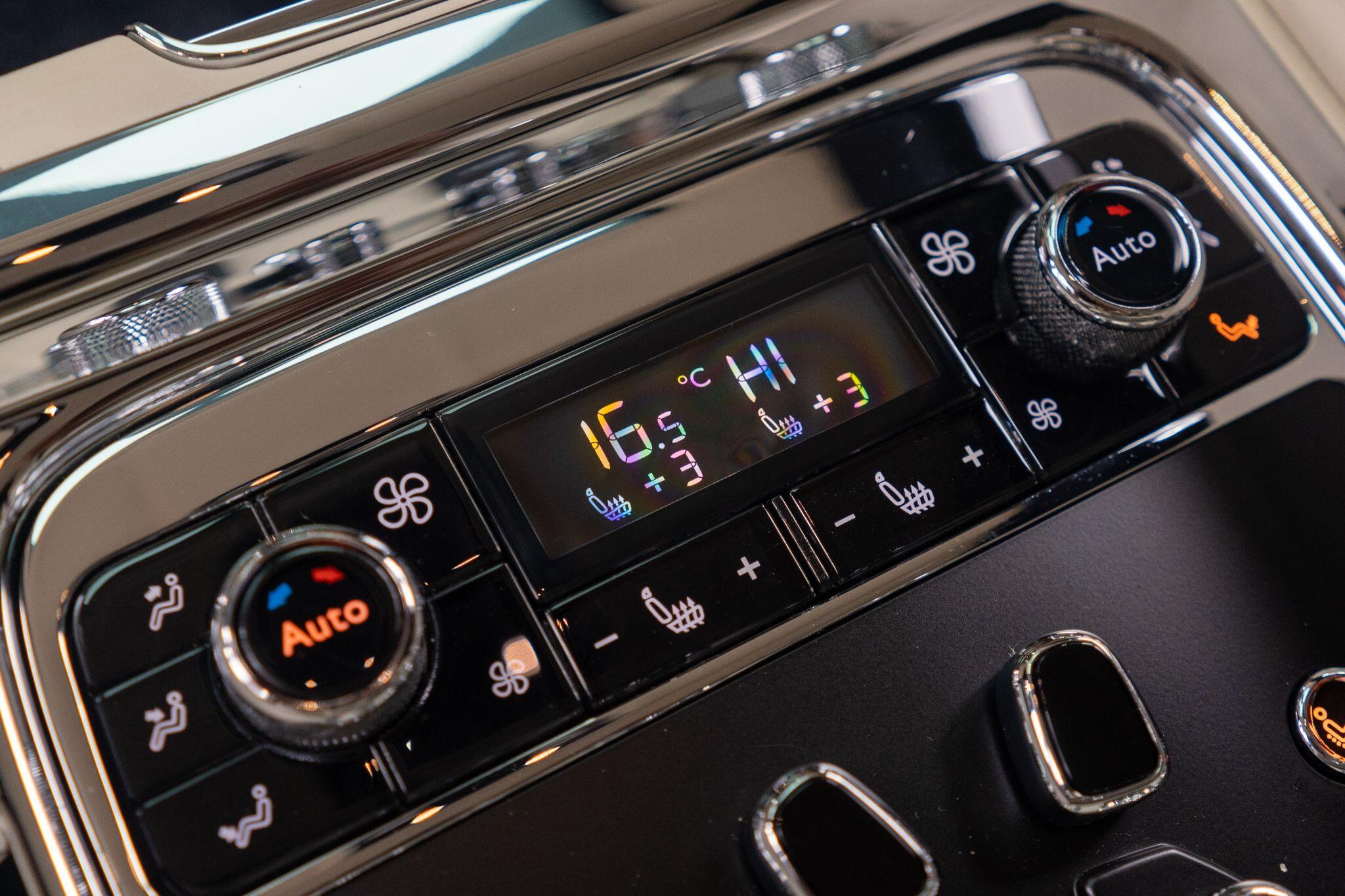 Bentley Mulsanne view 29