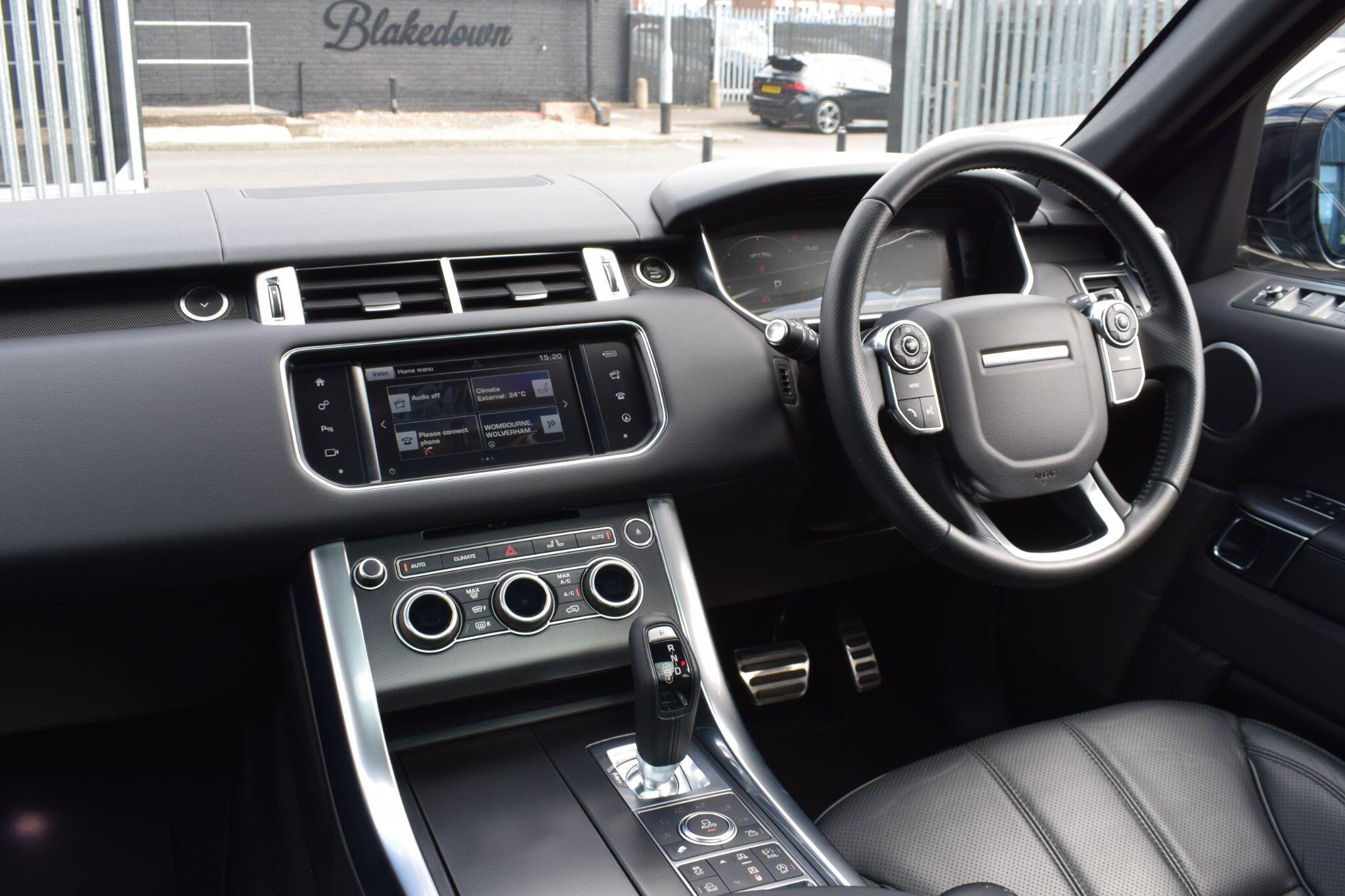 Land Rover Range Rover Sport view 10