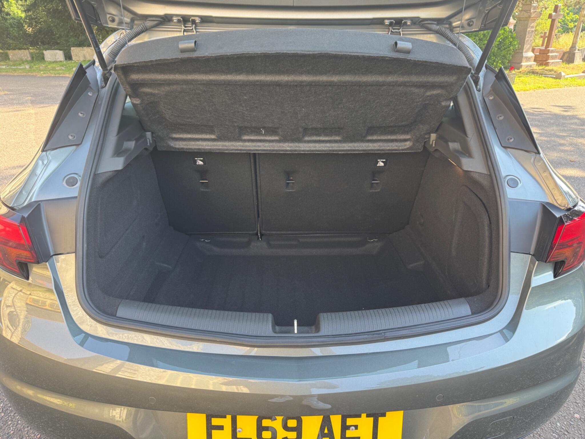 Vauxhall Astra view 54