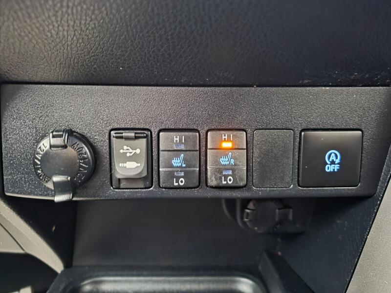 2016 Toyota RAV4 image 36