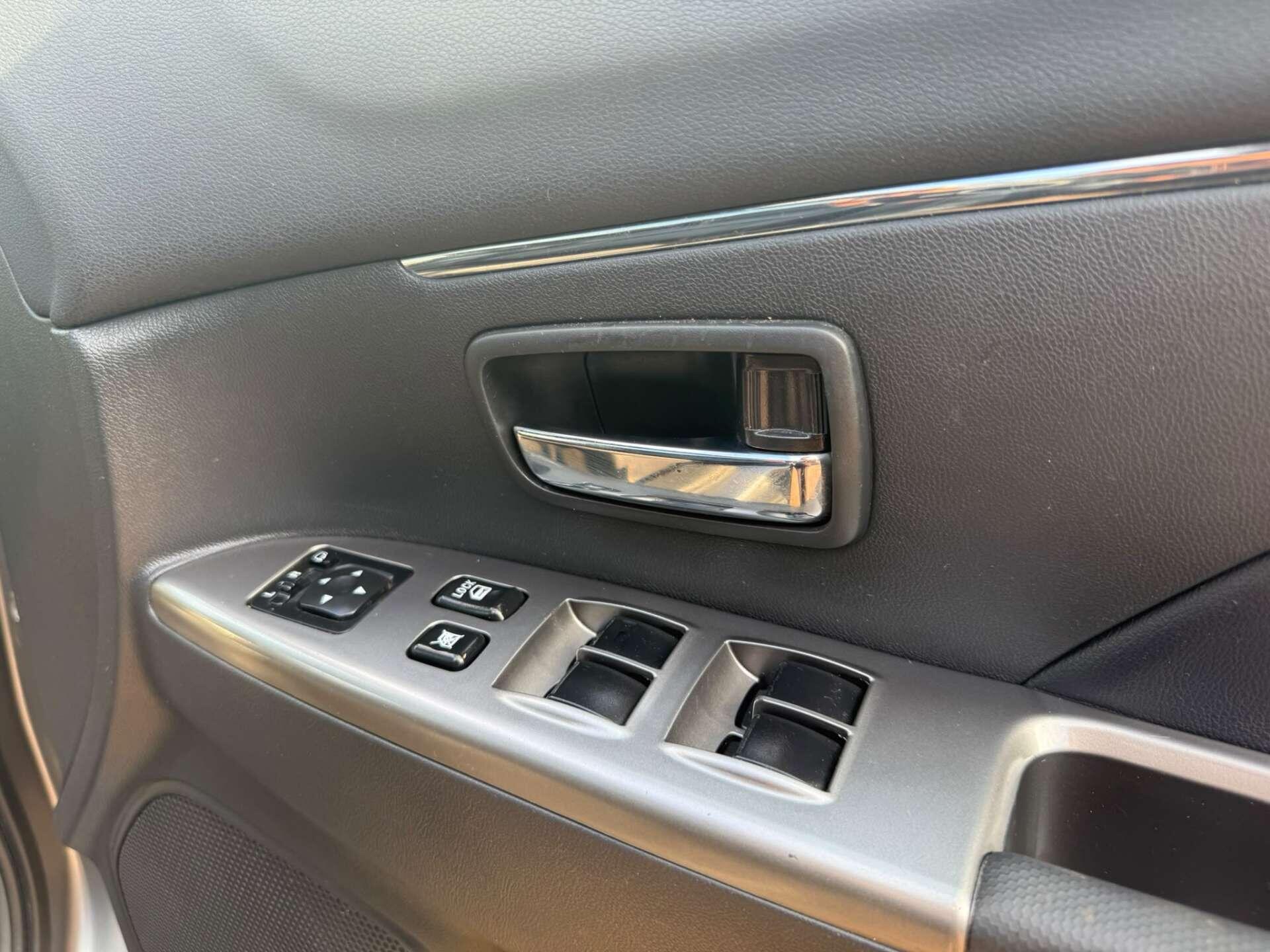 Mitsubishi Asx view 24