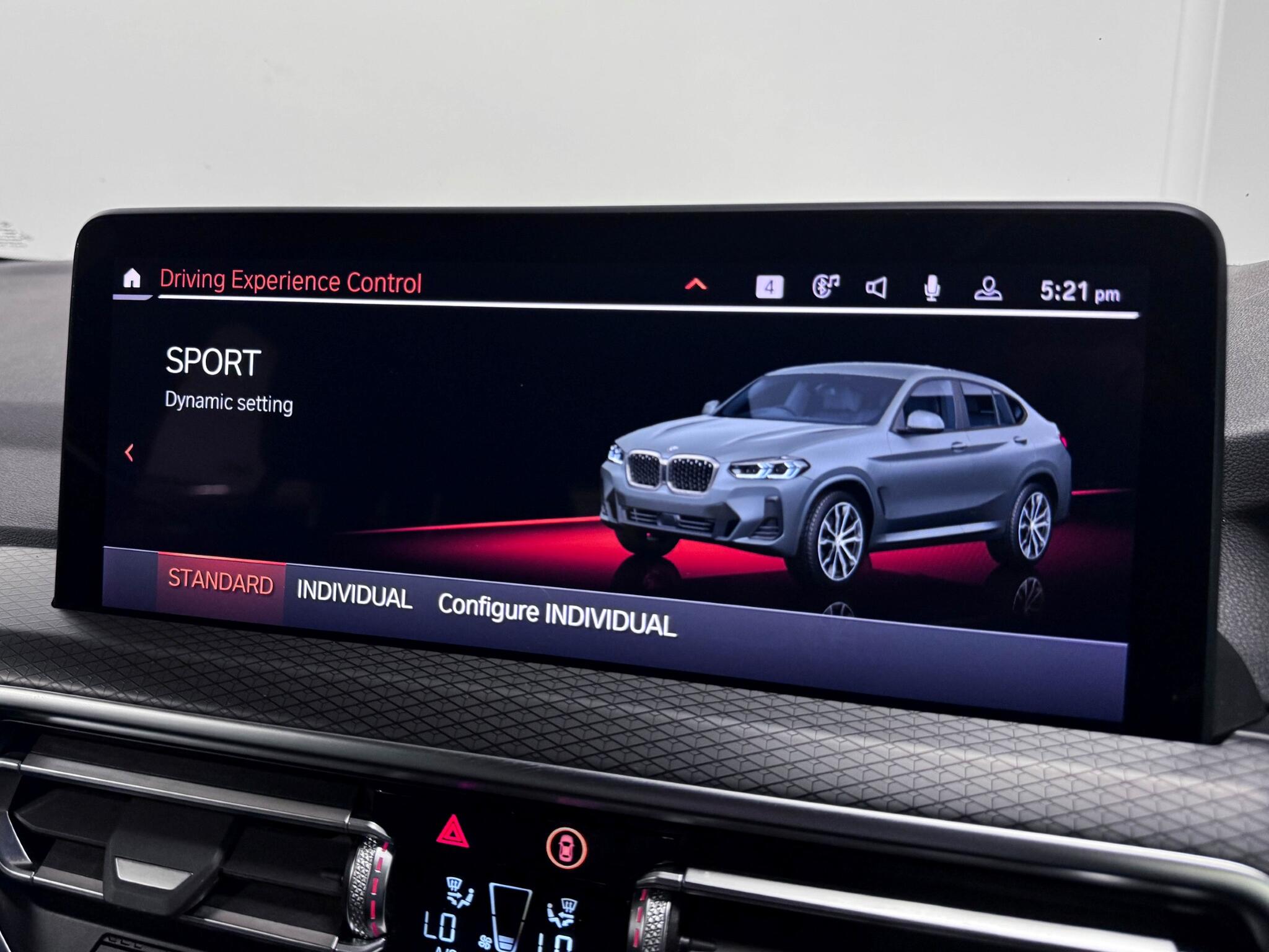 BMW X4 view 59