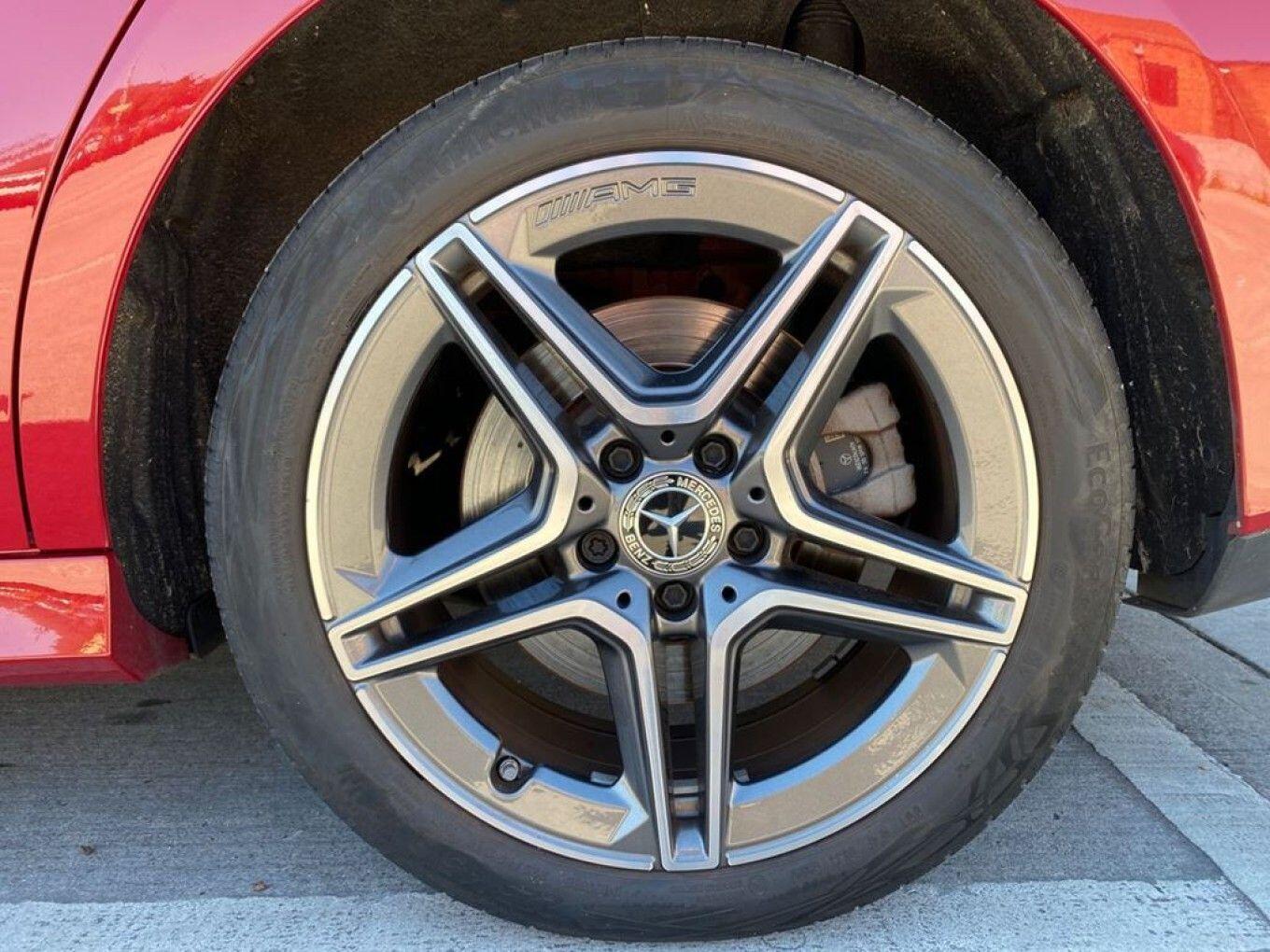 Mercedes-Benz Cla view 5