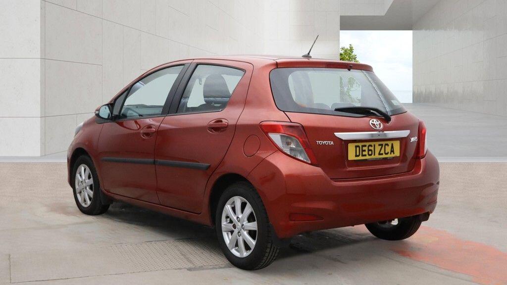 Toyota Yaris view 7