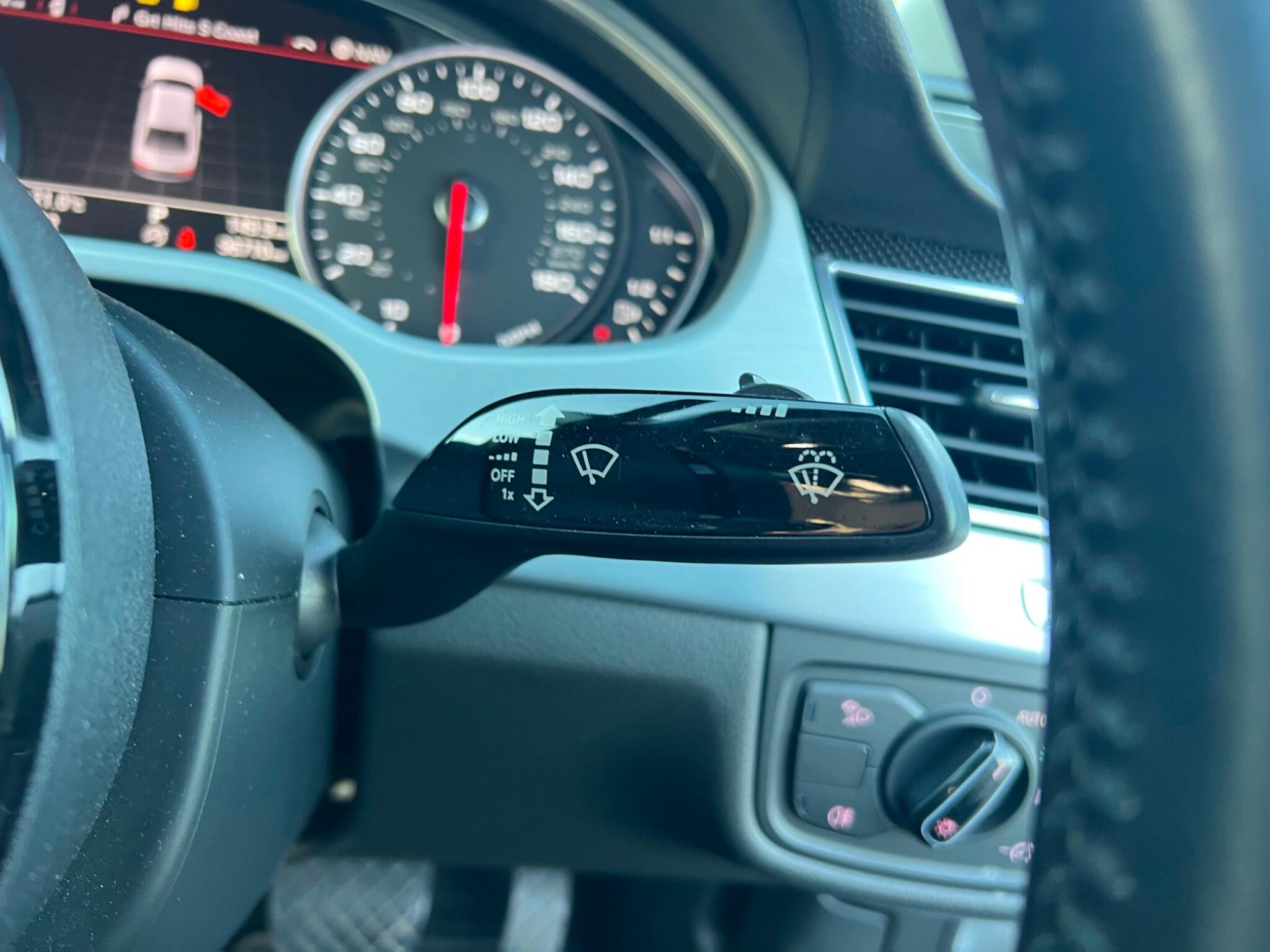 Audi A8 view 20
