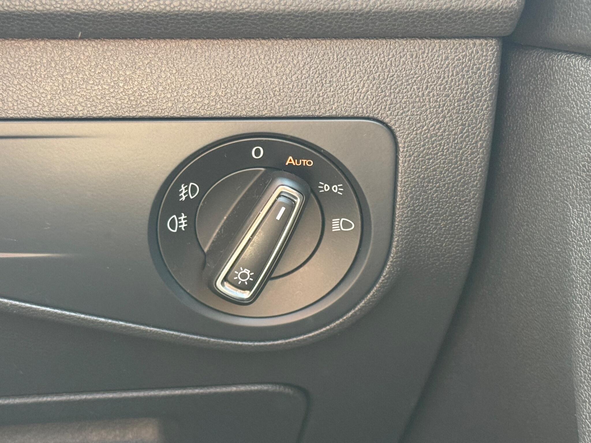 Volkswagen Tiguan view 36