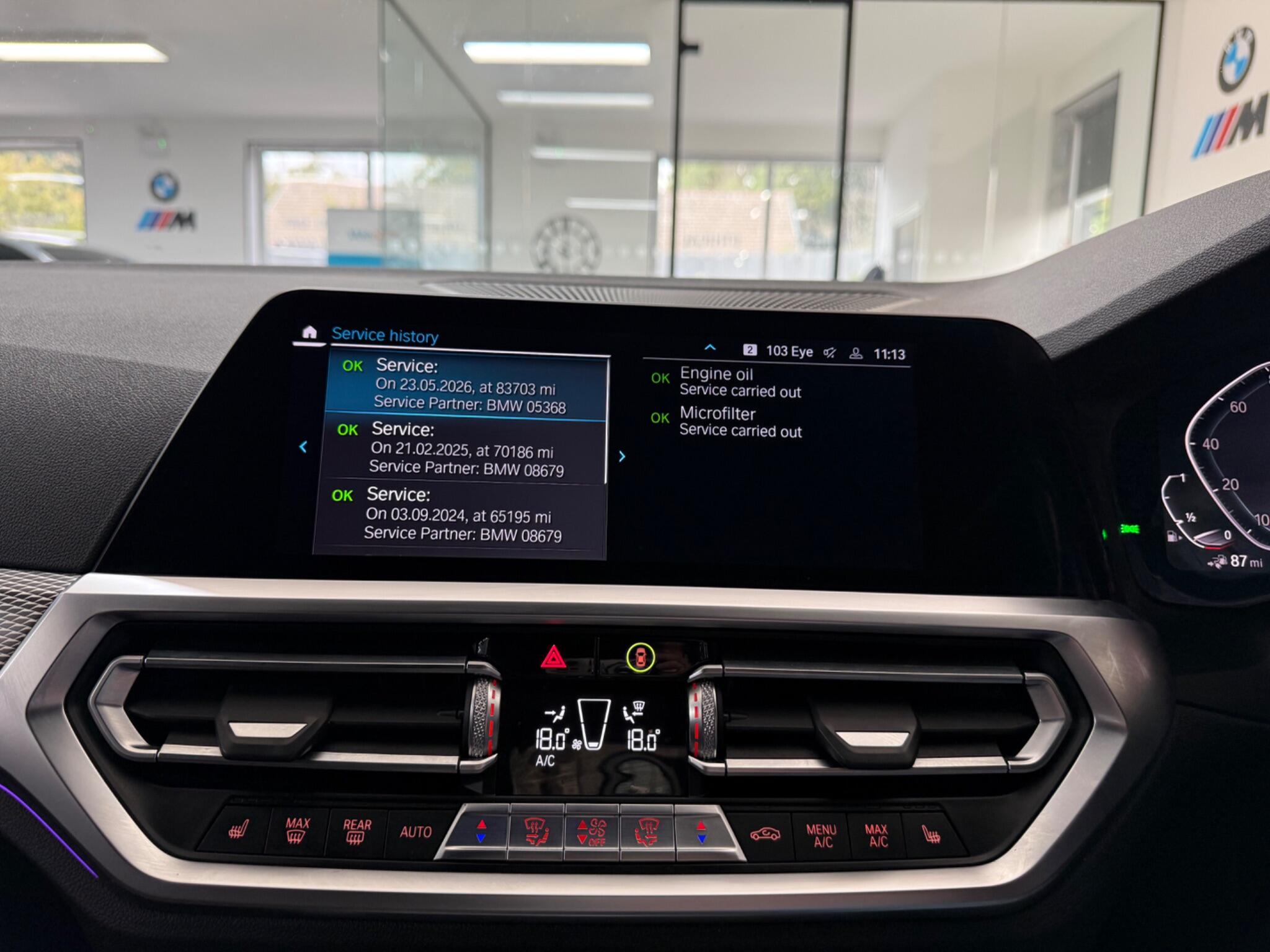BMW 3 Series view 13