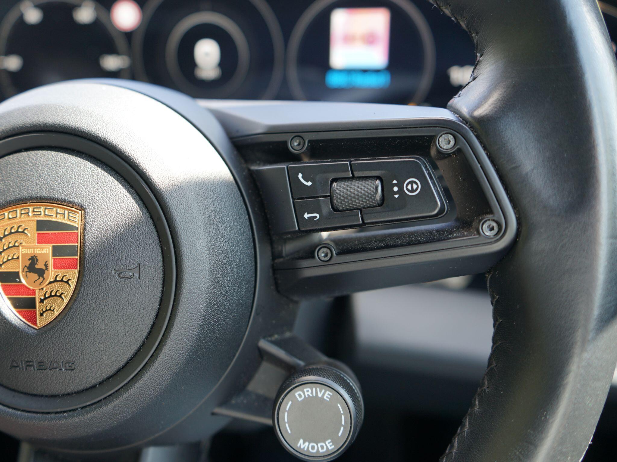 Porsche Taycan view 39