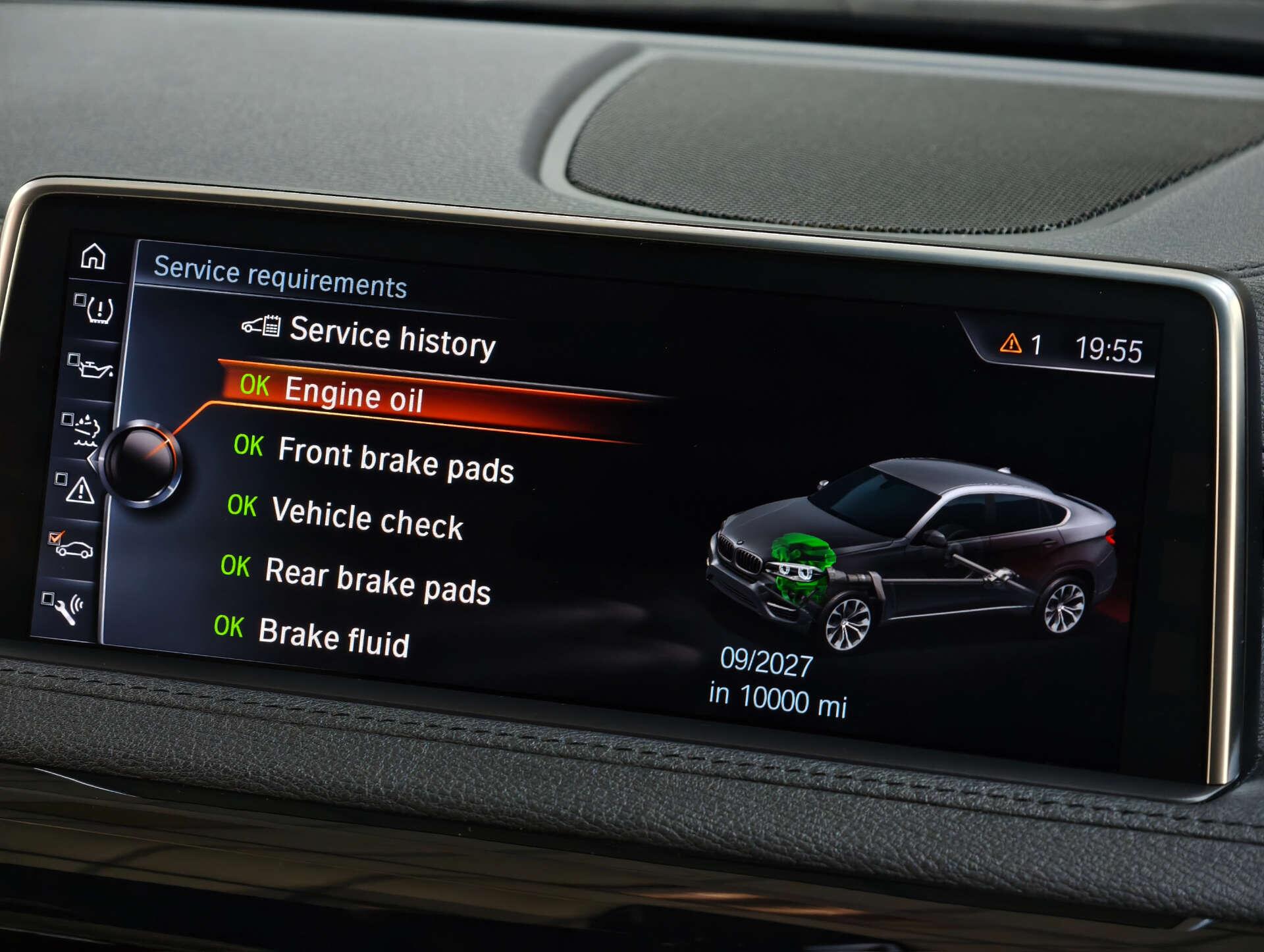 BMW X6 view 57