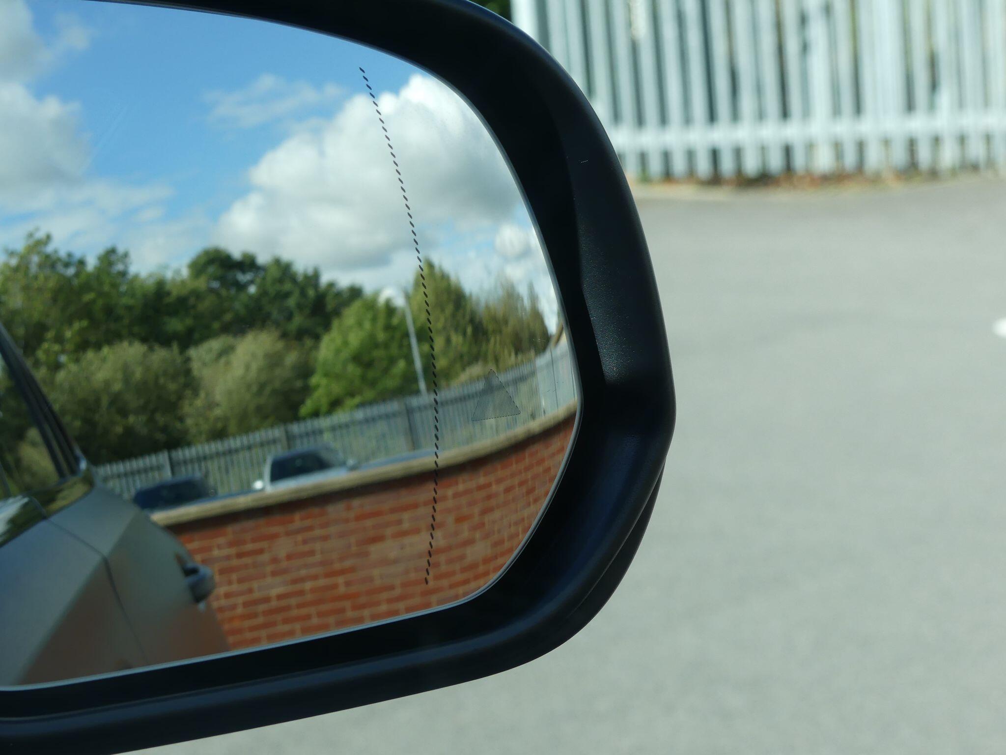 Mercedes-Benz Gle view 25
