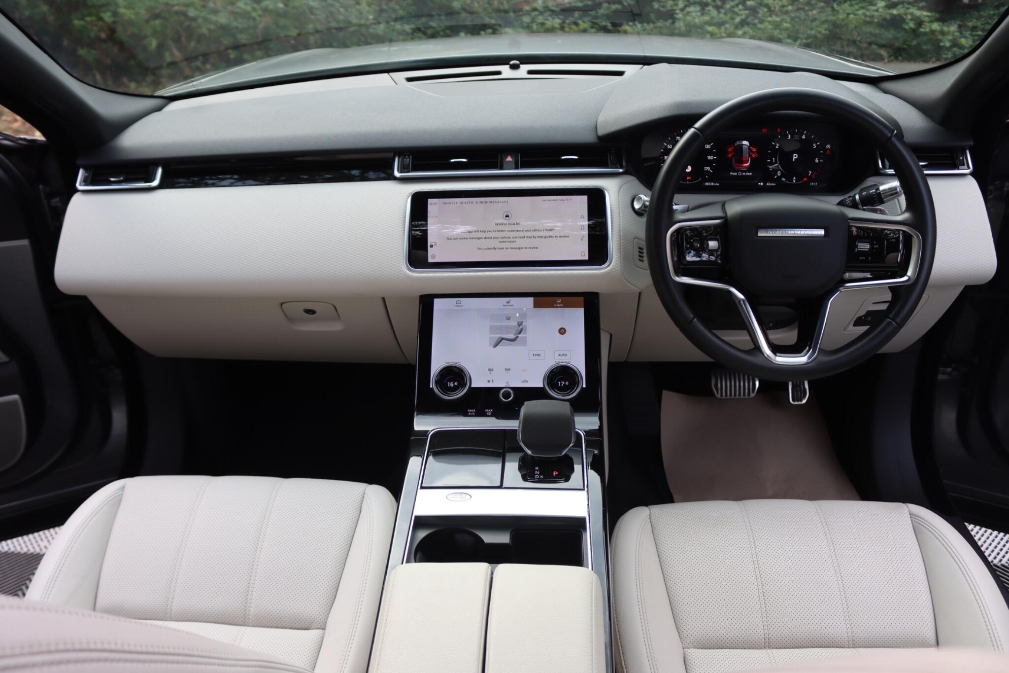 Land Rover Range Rover Velar view 72