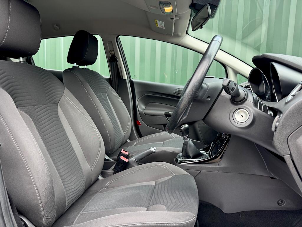 Ford Fiesta view 20