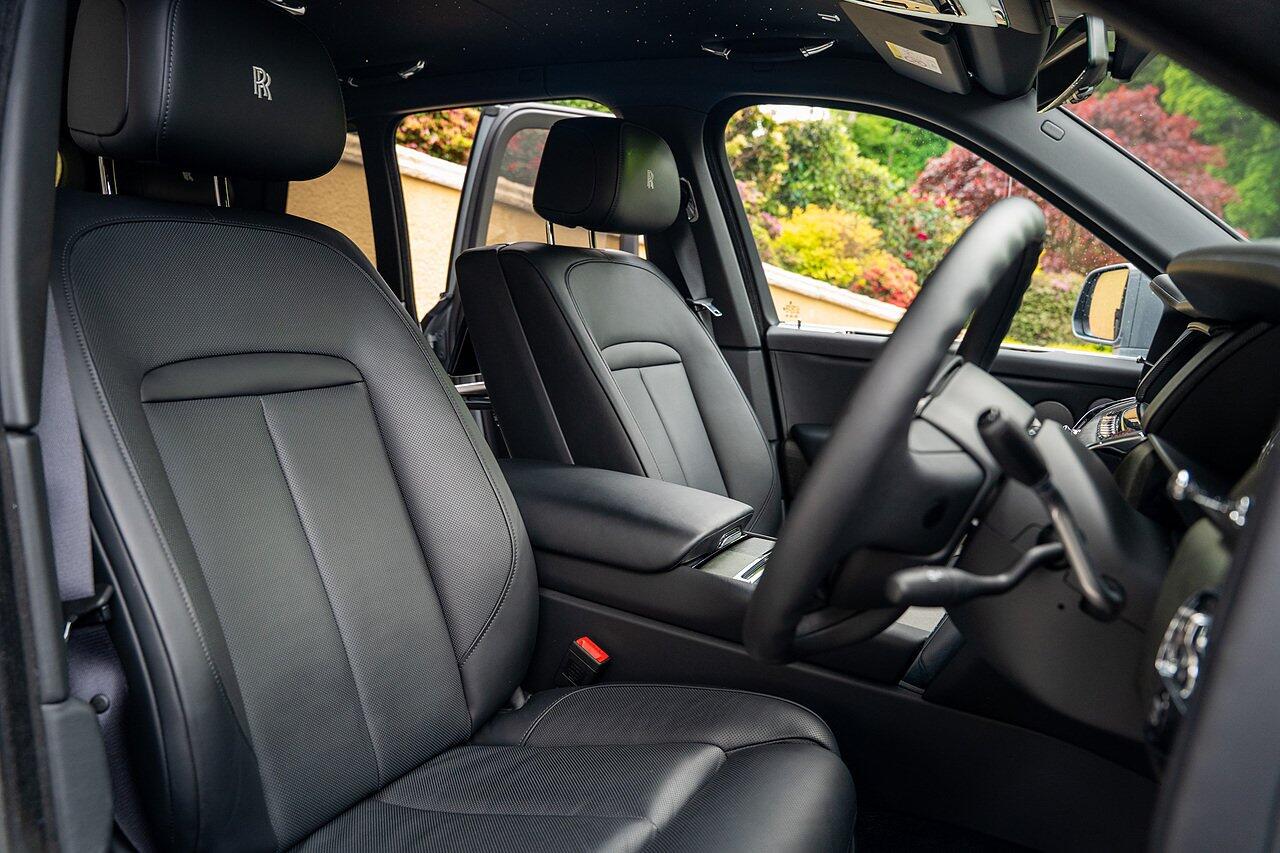 Rolls-Royce Cullinan view 42