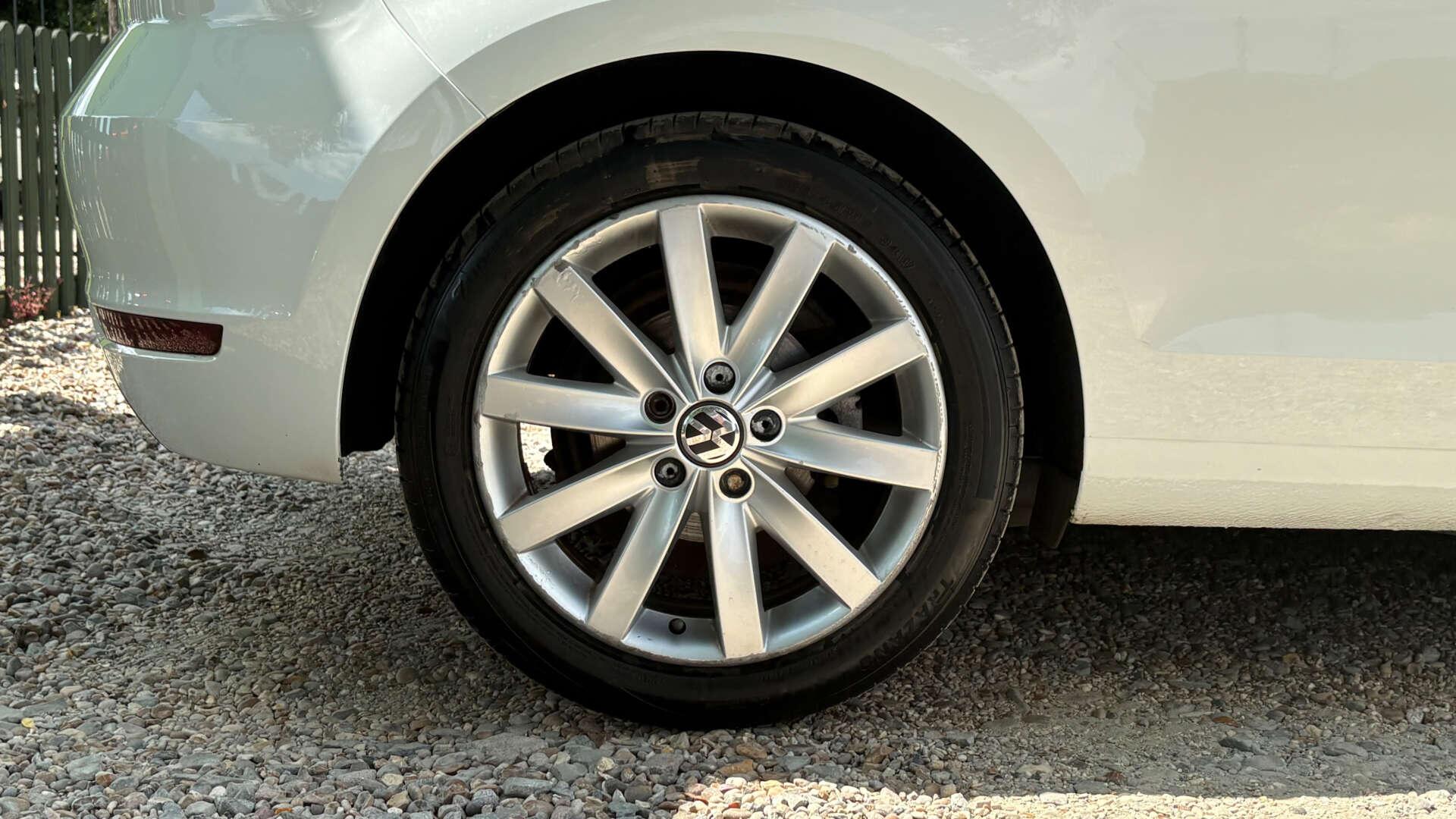 Volkswagen Golf view 36