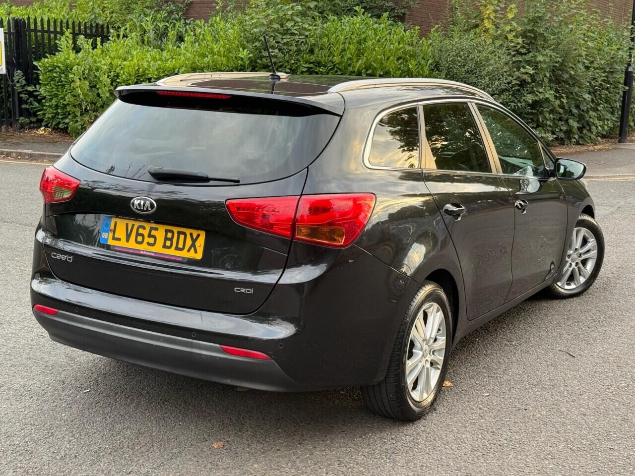 Kia Ceed view 7