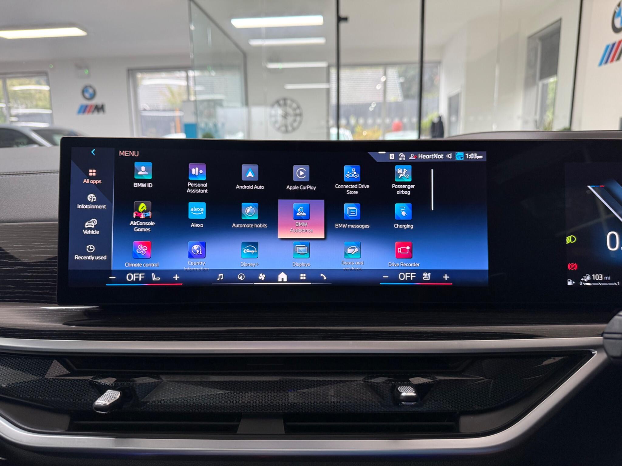BMW X5 view 15