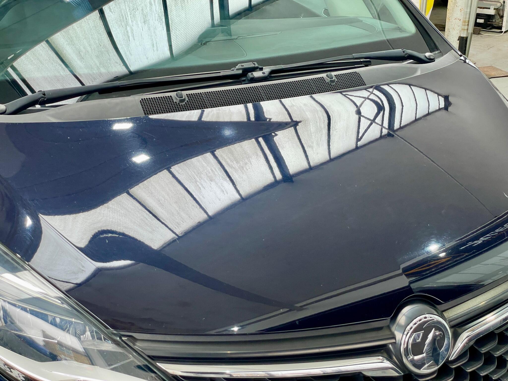 Vauxhall Zafira Tourer view 32