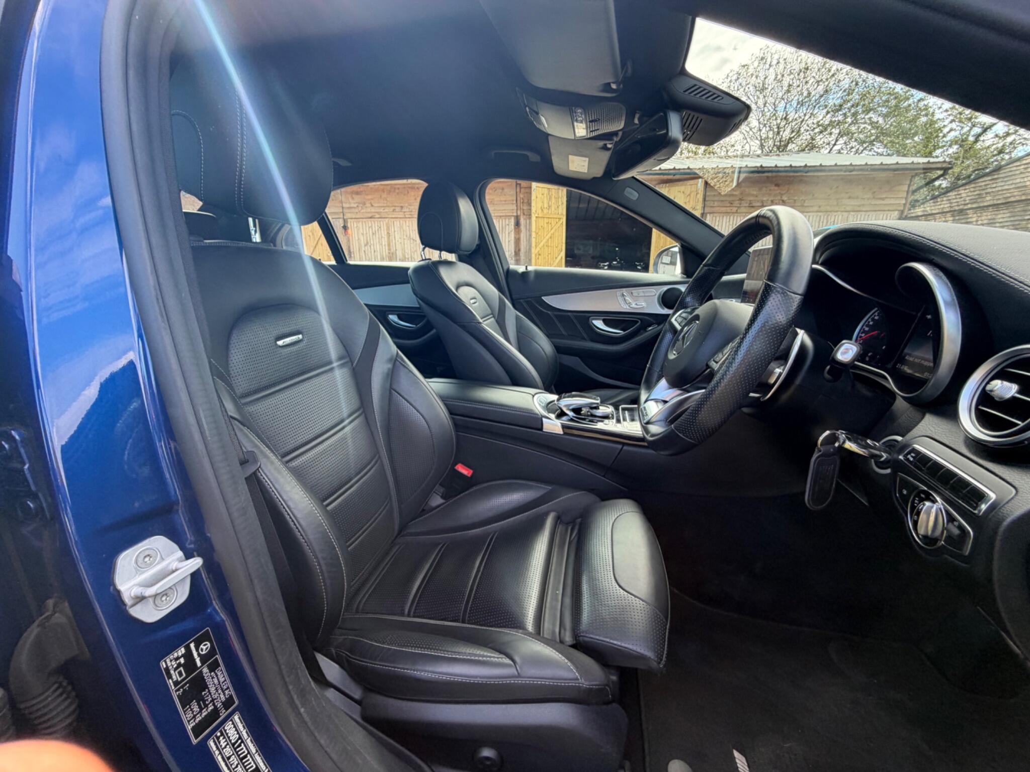 Mercedes-Benz C-Class view 7