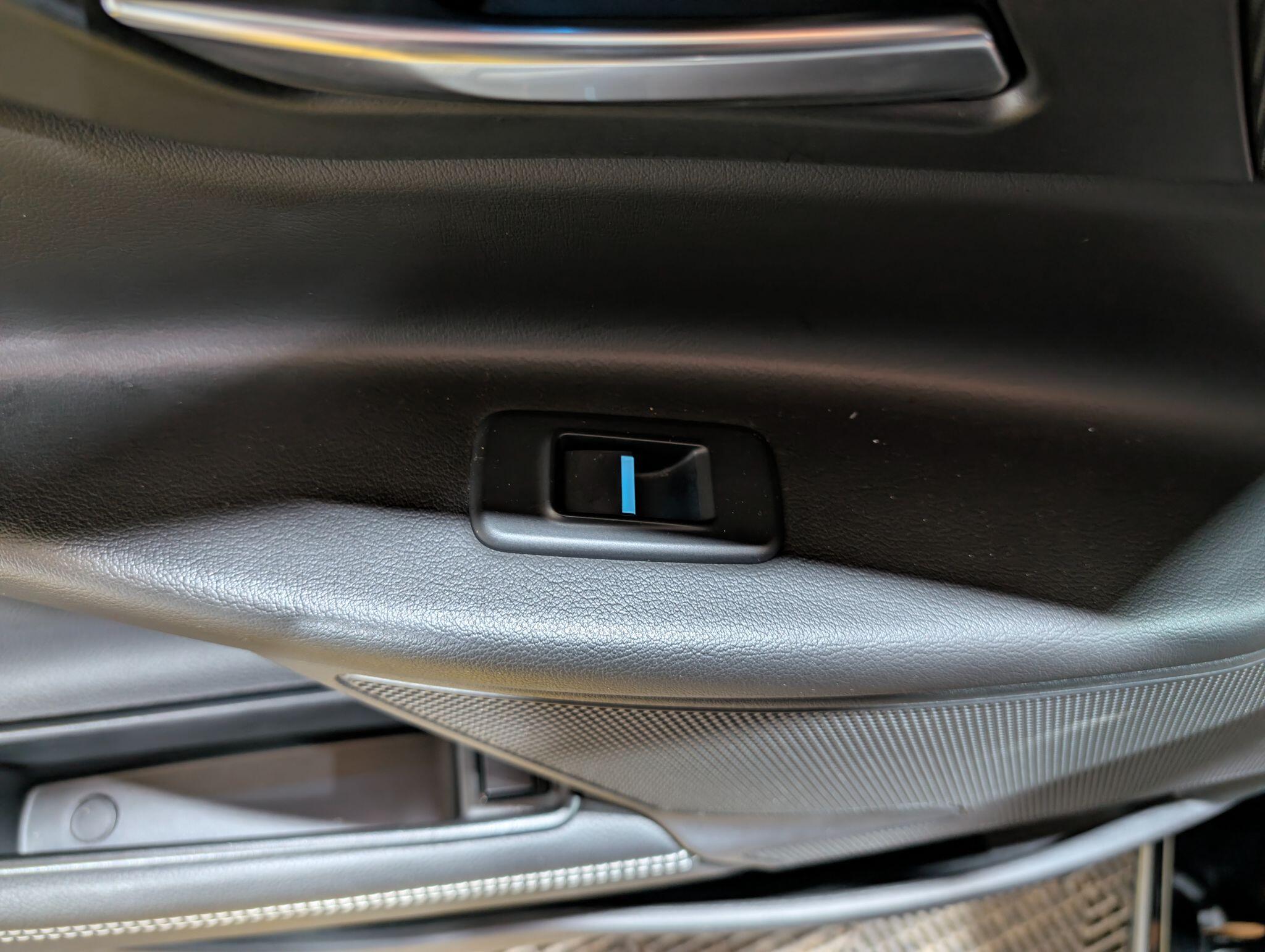 Jaguar Xe view 63