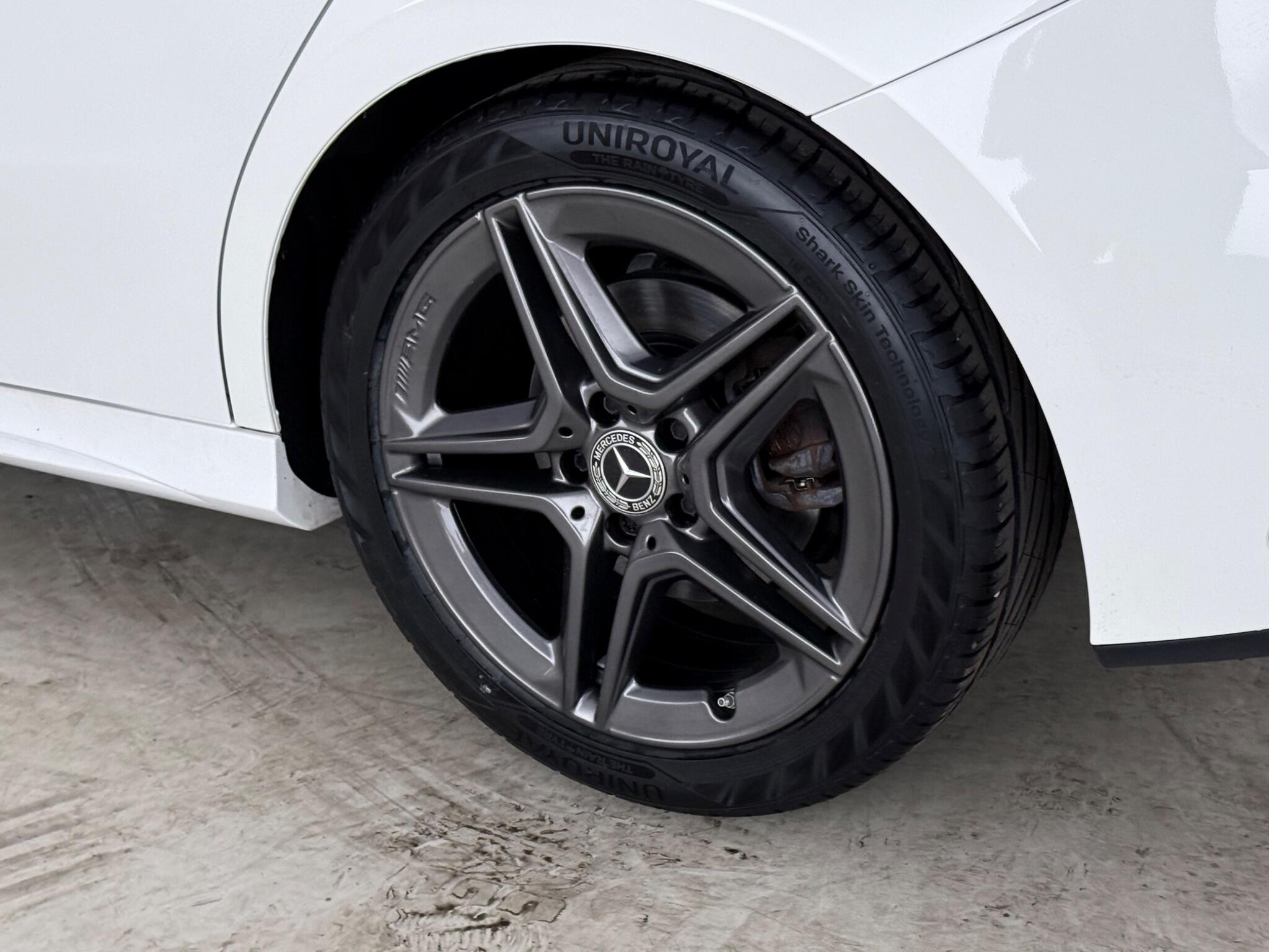 Mercedes-Benz A-Class view 9
