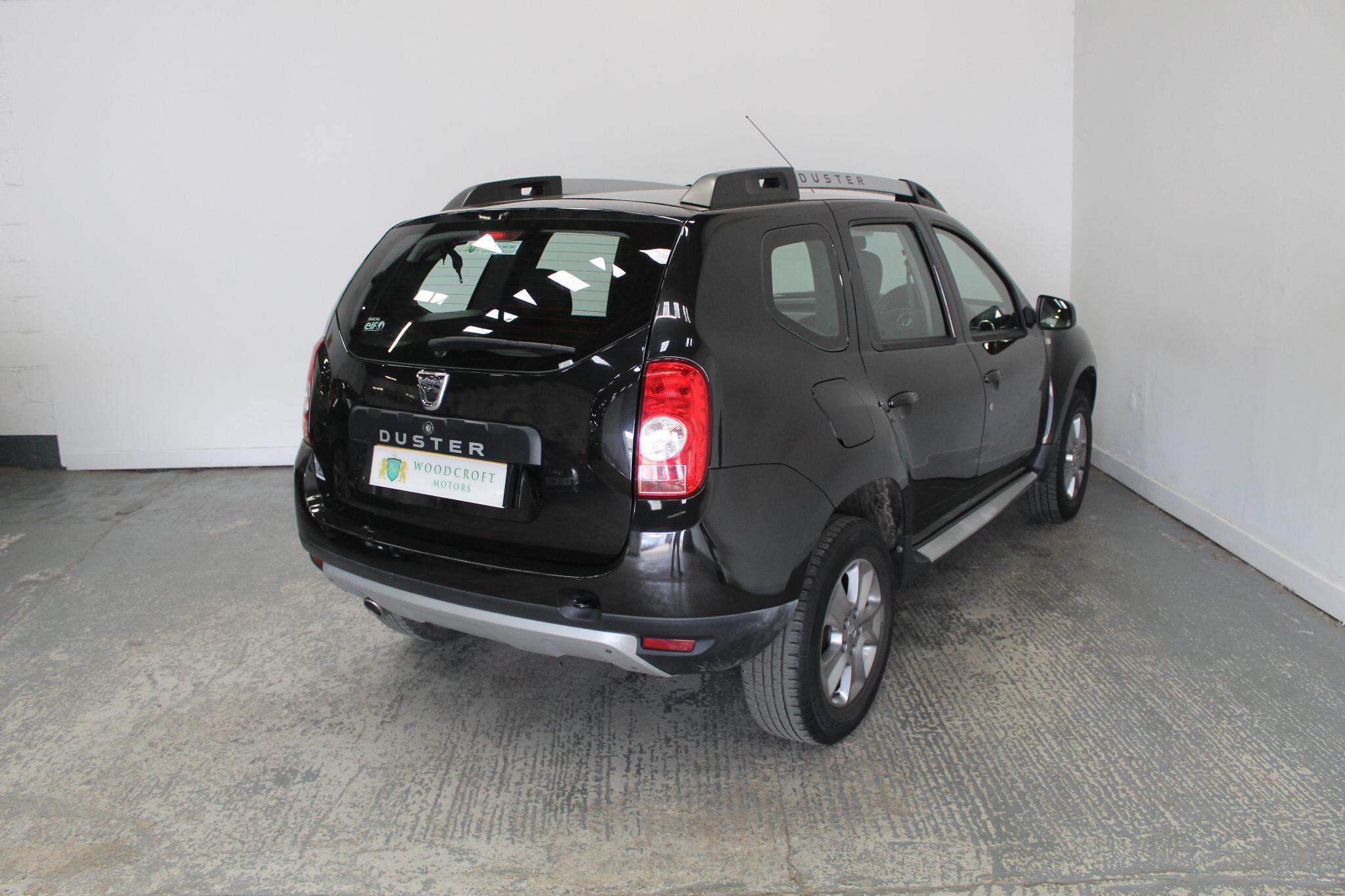 Dacia Duster view 8