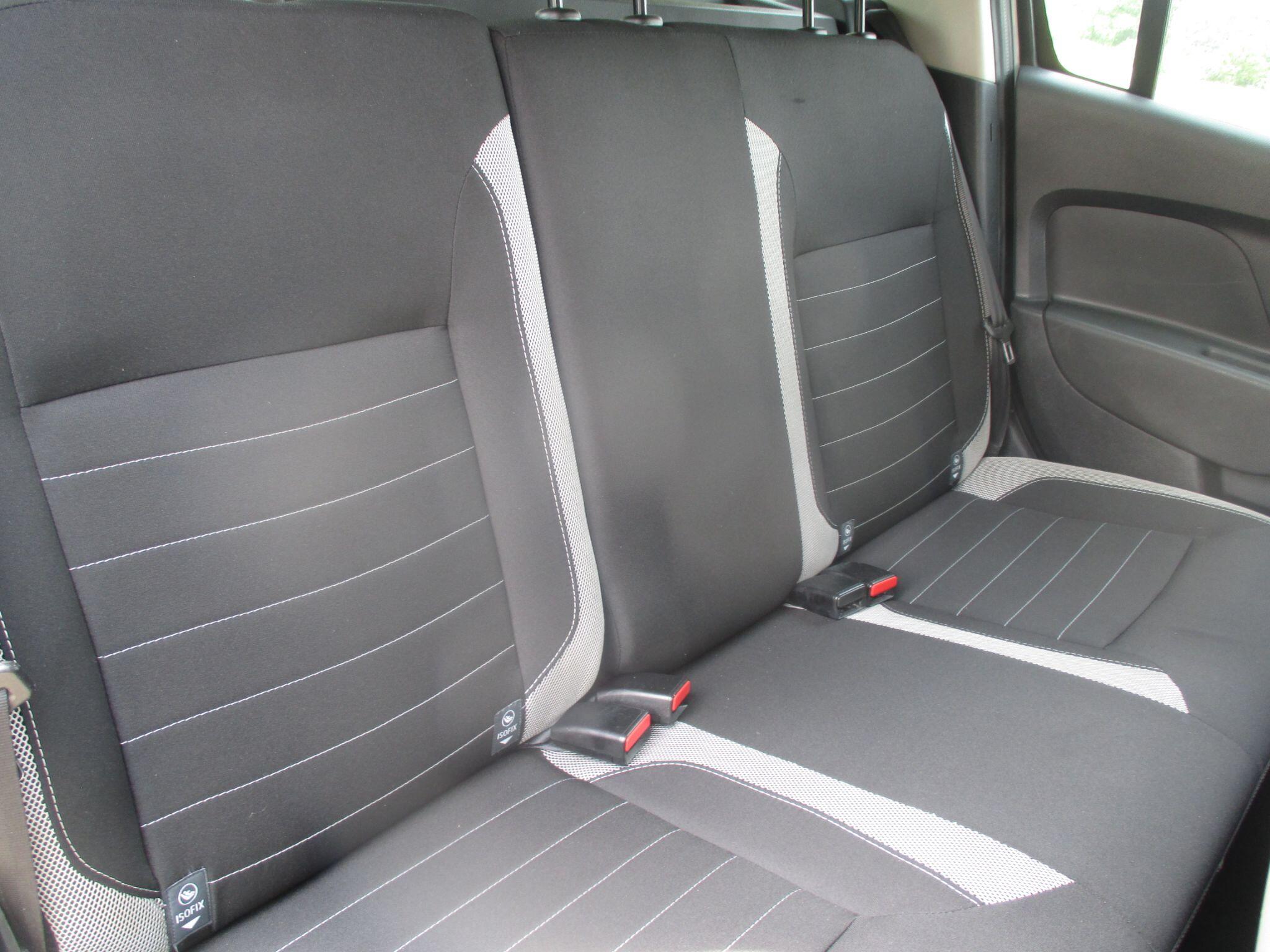 Dacia Logan MCV Stepway view 25