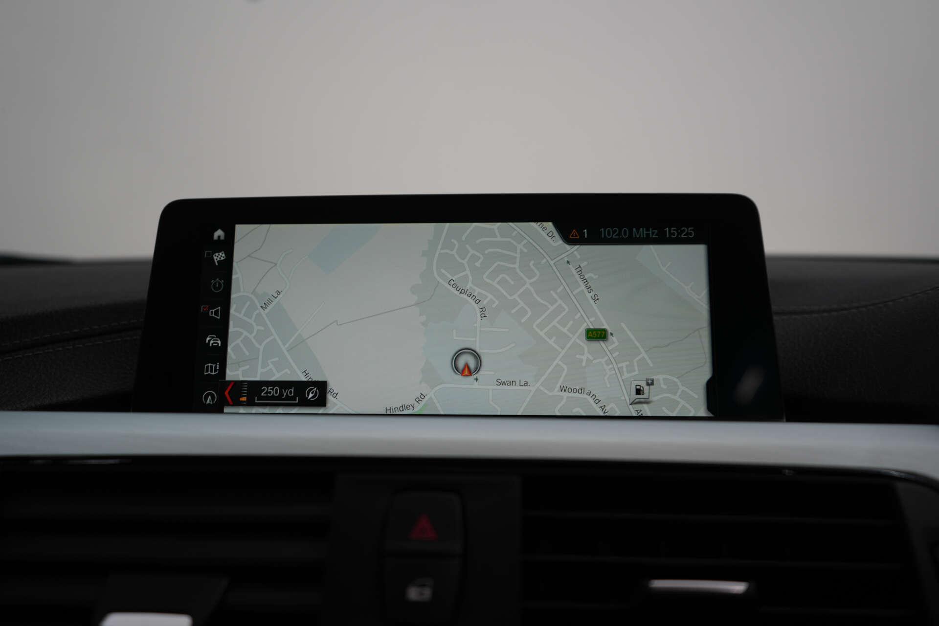 BMW 4 Series view 34