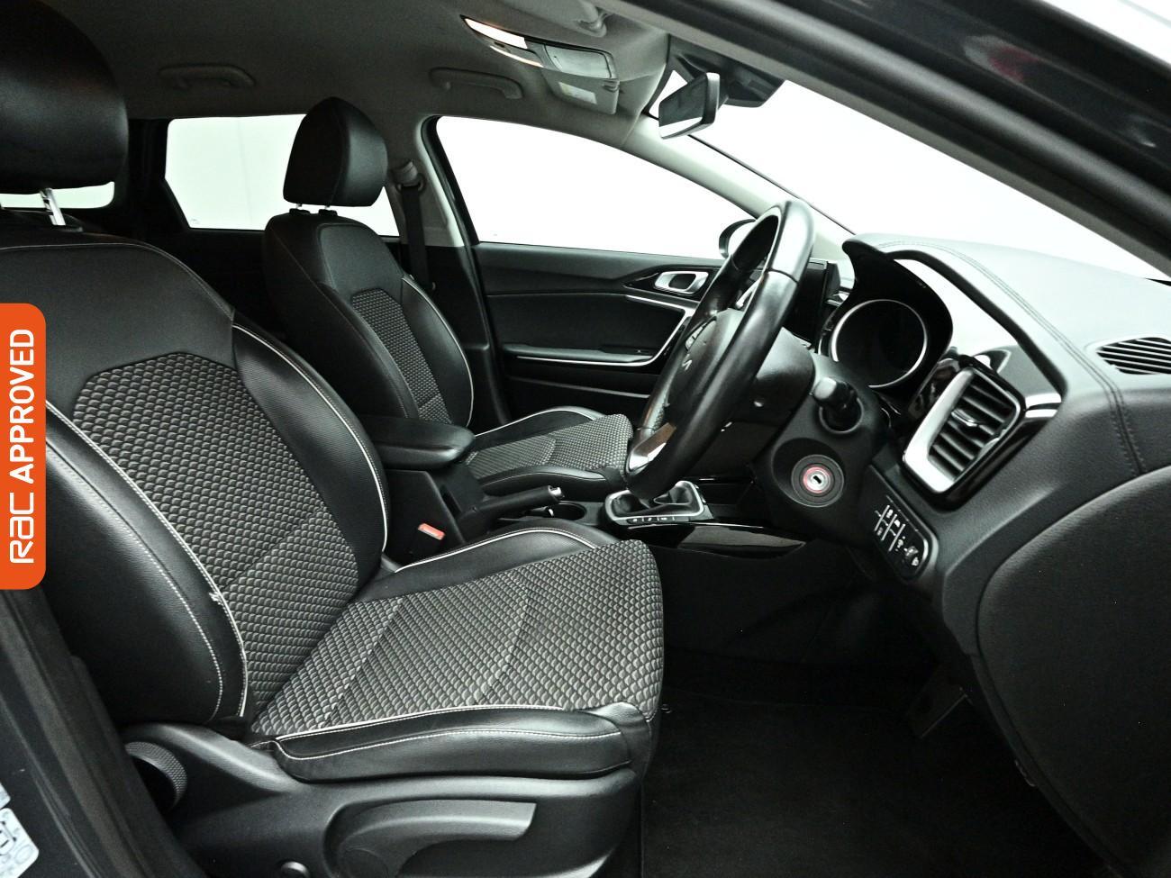 Kia Ceed view 11