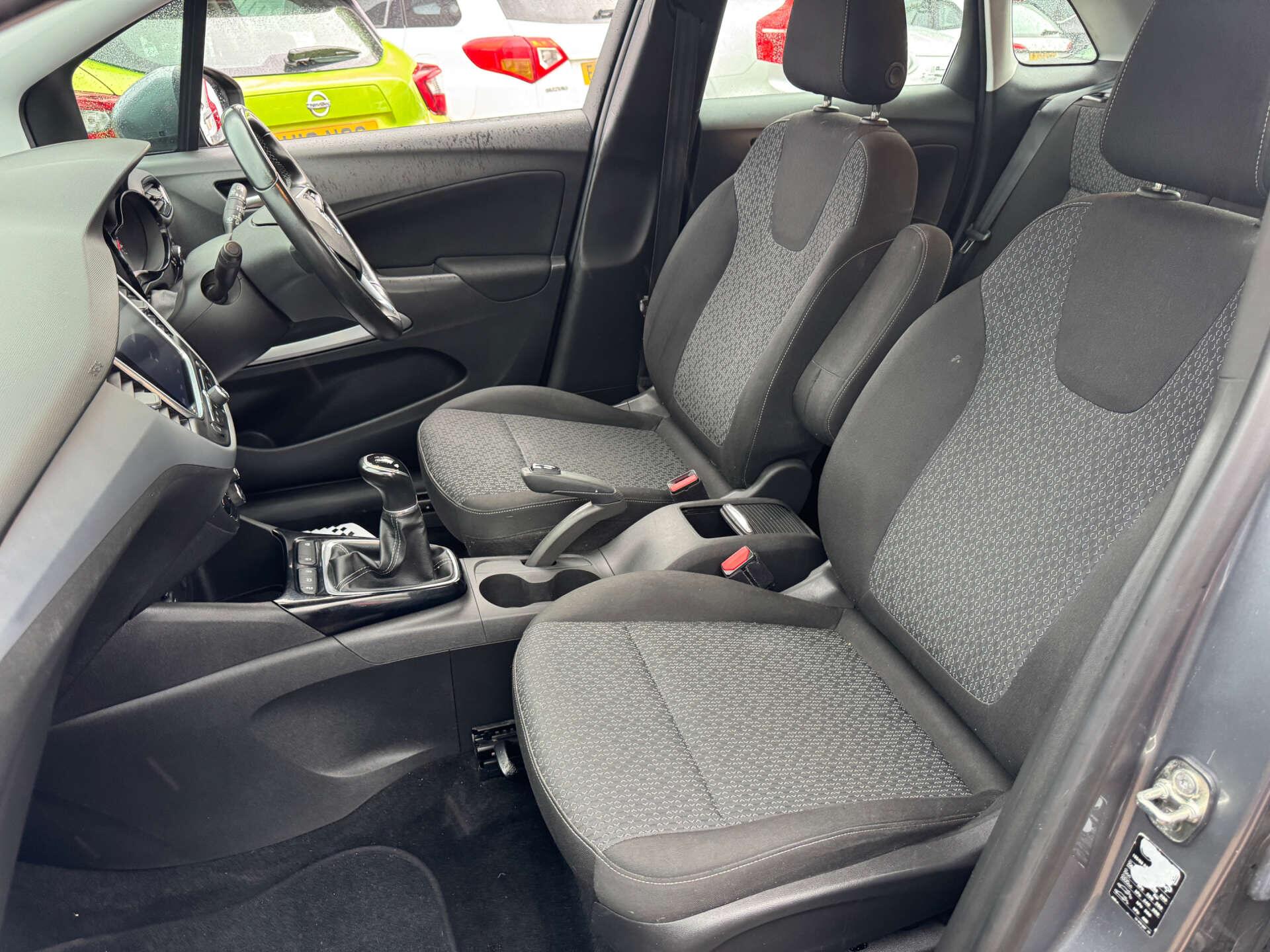 Vauxhall Crossland X view 11