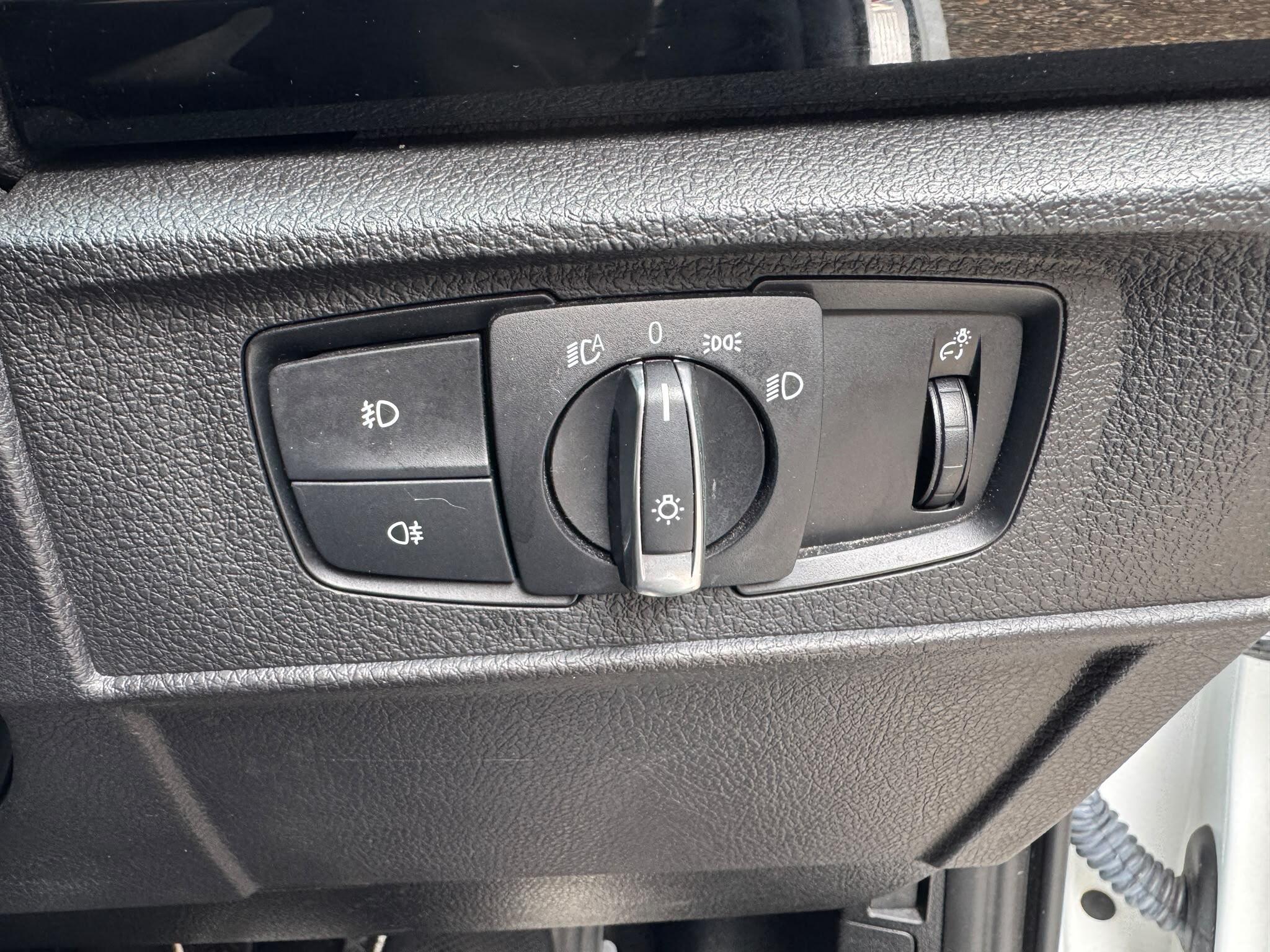 BMW 2 Series view 19