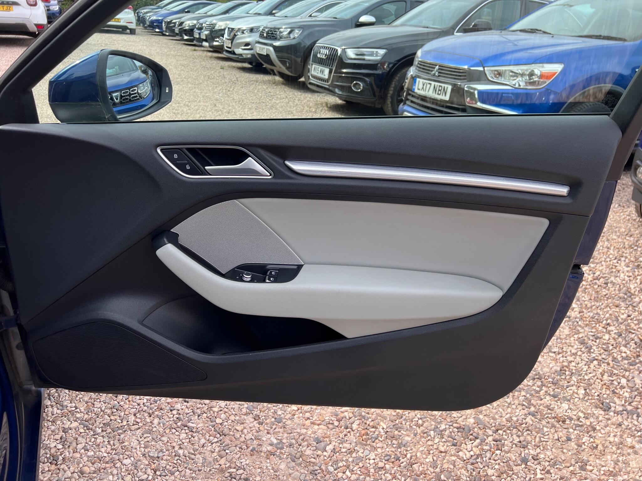 Audi A3 view 64