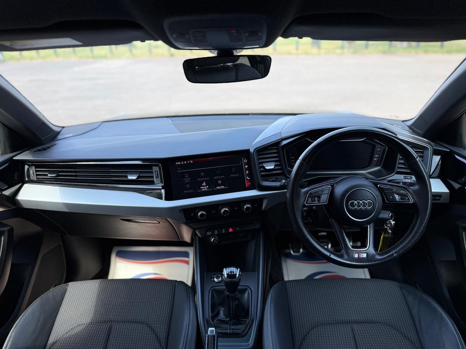 Audi A1 view 20